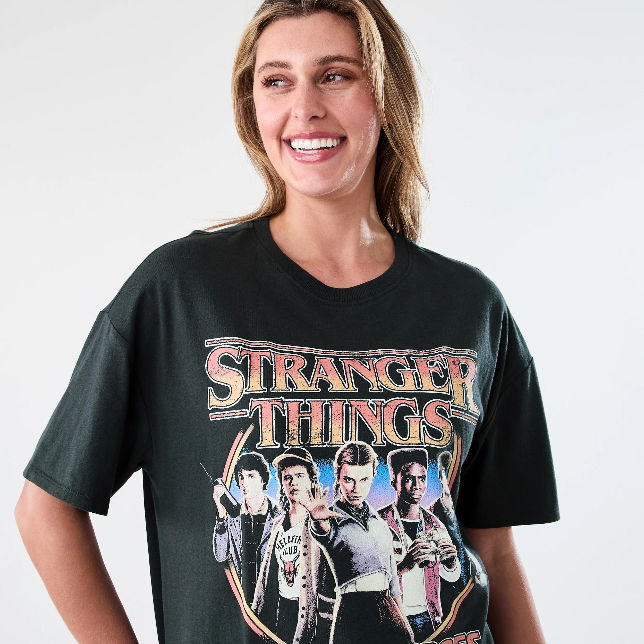 4 Stranger Things License Short Sleeve T-shirt Strangert, 4 of 5