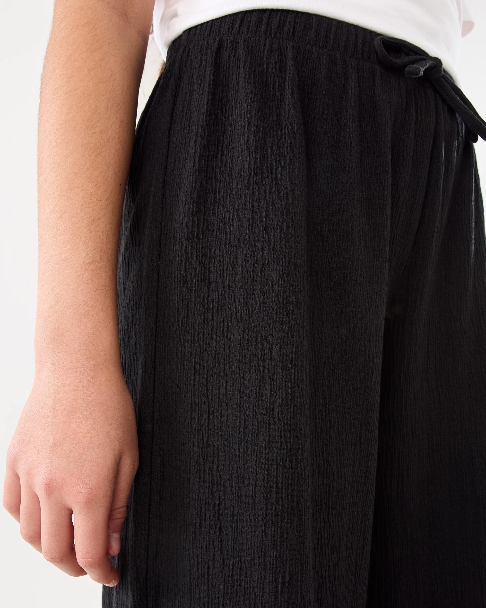 6 Crinkle Pants Black, 6 of 6