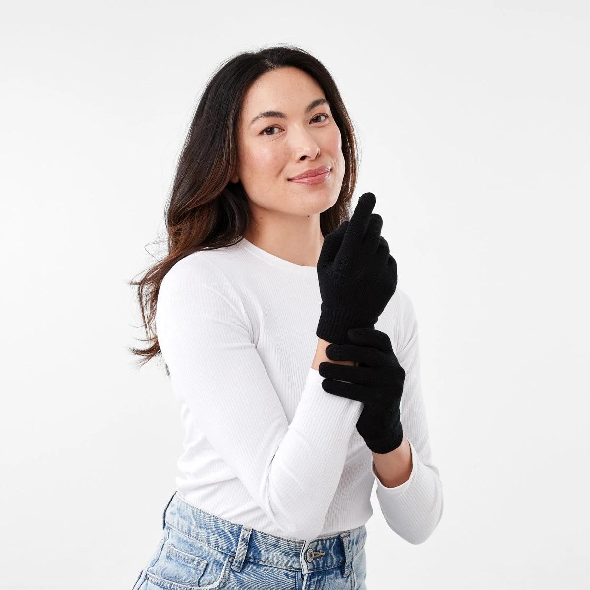 3 Touchscreen Gloves Black, 3 of 3