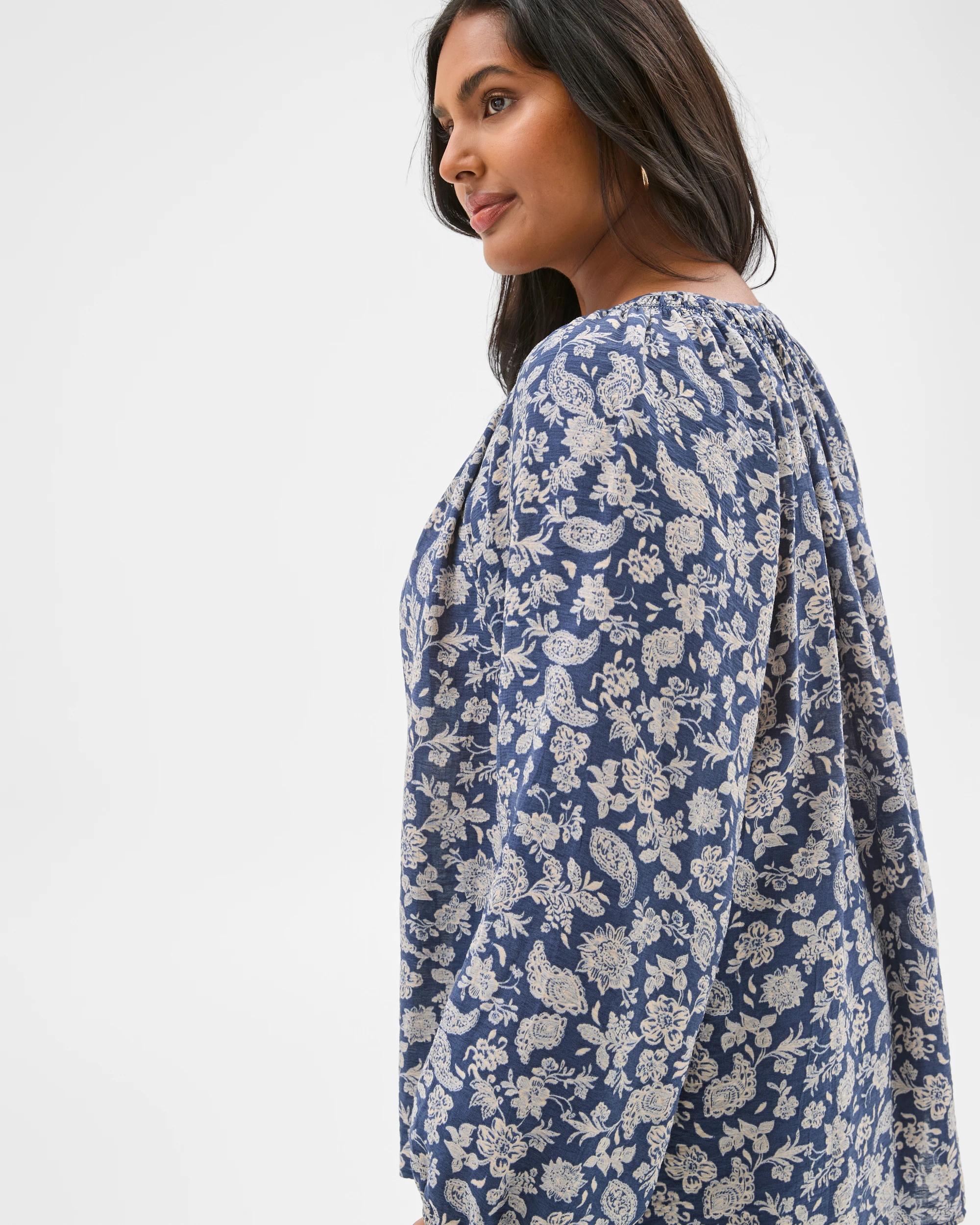 4 Target Curve Plus Size 3/4 Sleeve Button Through Textured Blouse MULTI, 4 of 7