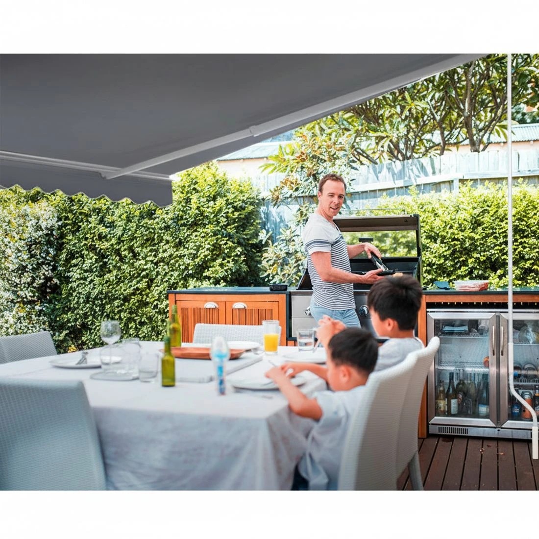 4 Instahut Retractable Folding Arm Awning Manual Sunshade 3Mx2.5M Pearl - Grey, 4 of 6