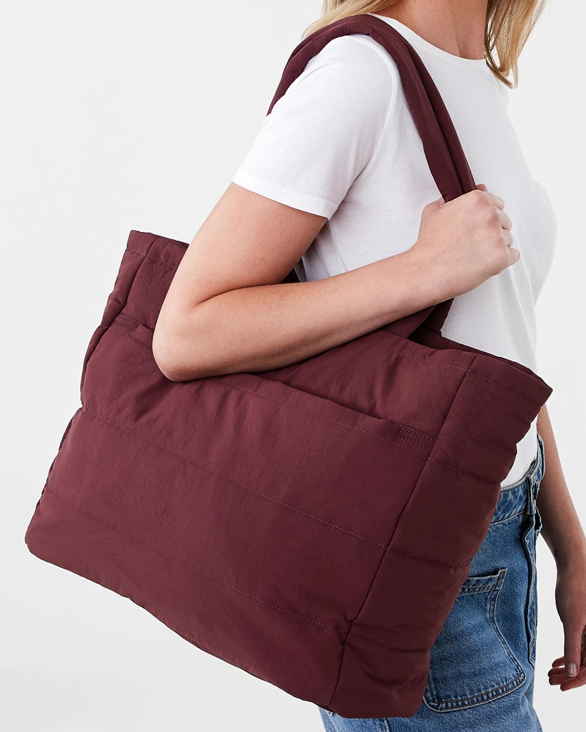 5 Padded Tote Bag Red Plum, 5 of 6