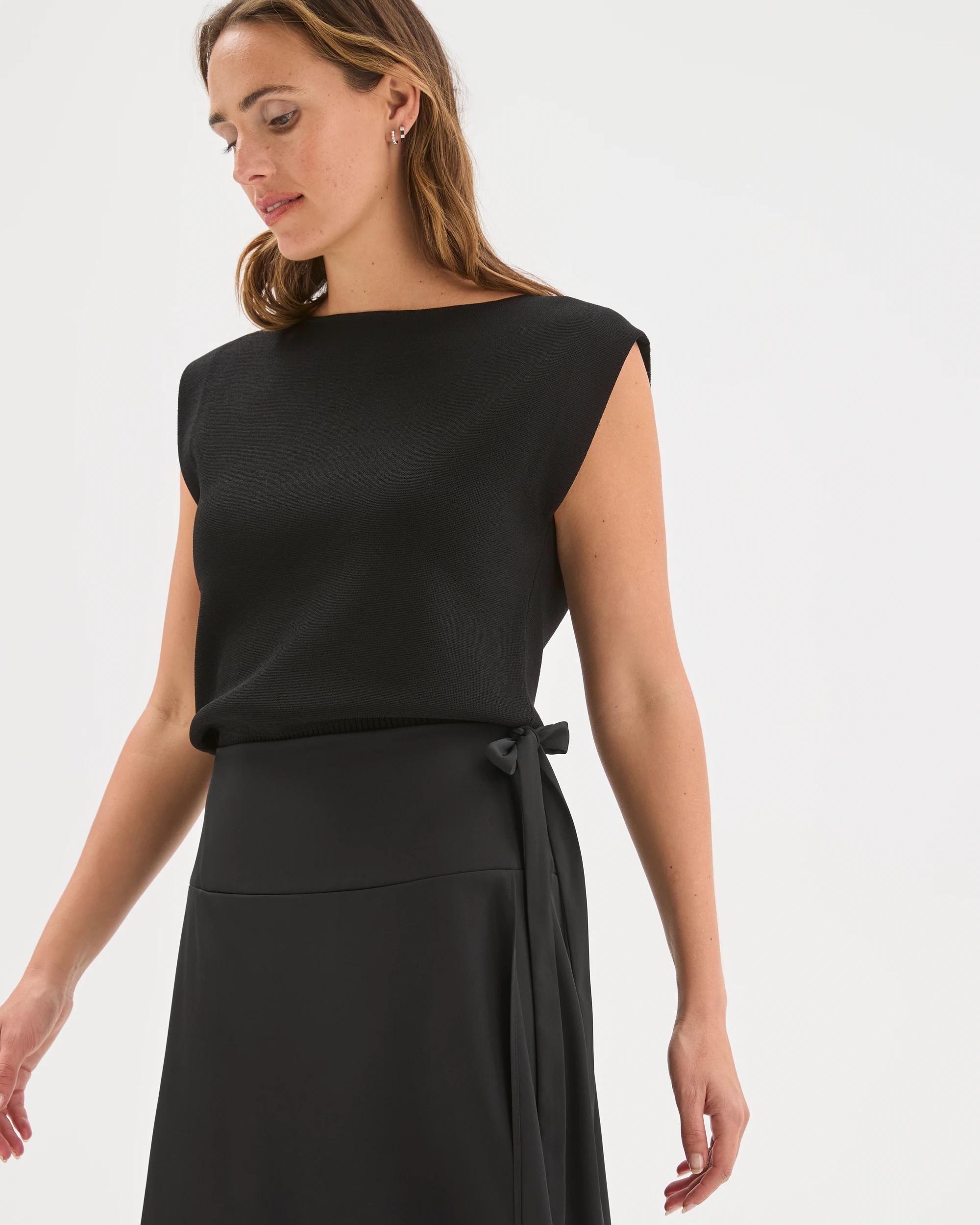 4 Preview Asymmetrical Wrap Midi Skirt BLACK, 4 of 6