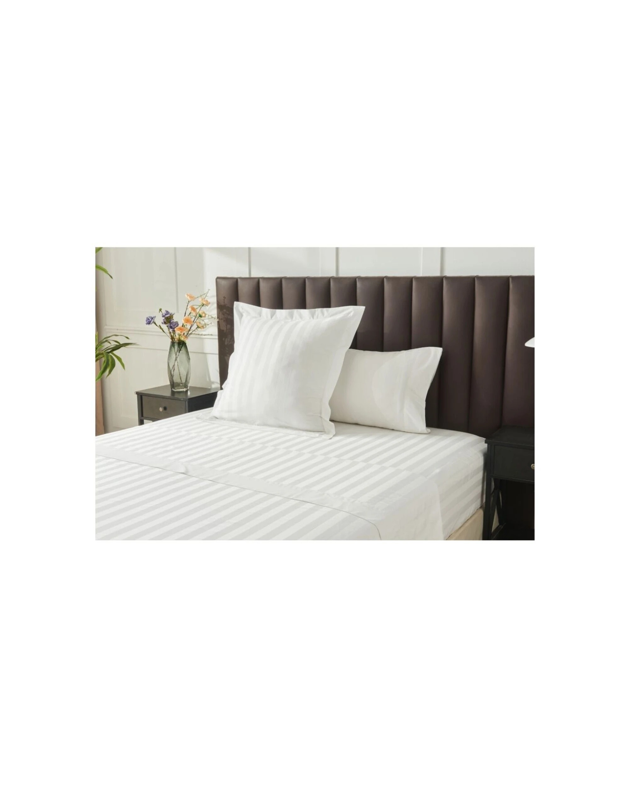 3 Grosvenor House 500TC Hotel Stripe Tailored 100 Percent Cotton European Pillowcase - White, 3 of 3