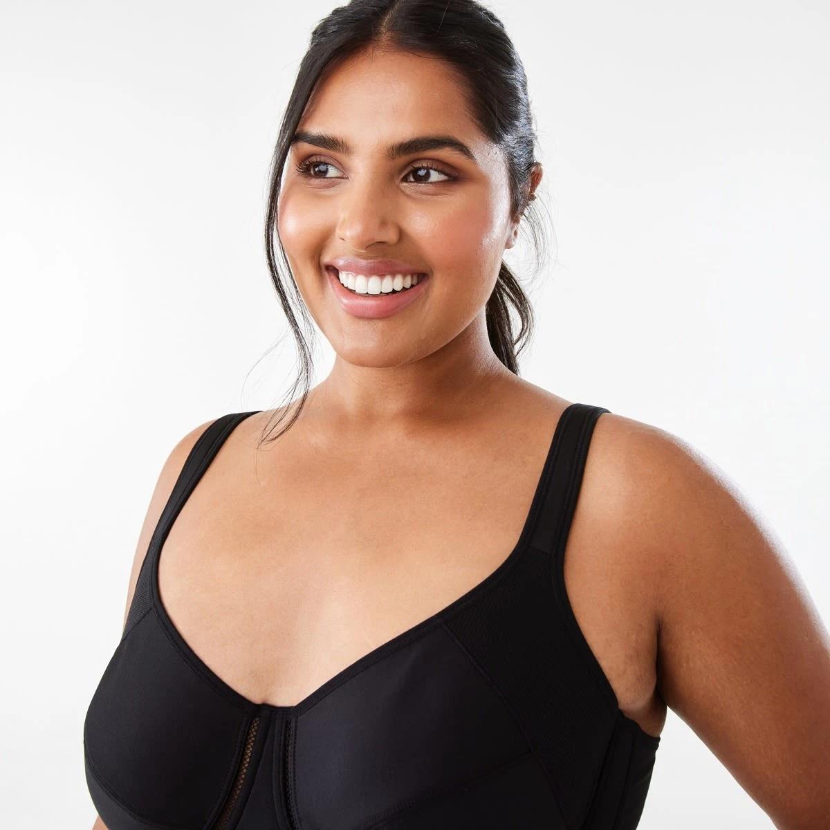 4 Full Figure Sports Underwire Soft Cup Bra BLACK, 4 of 6