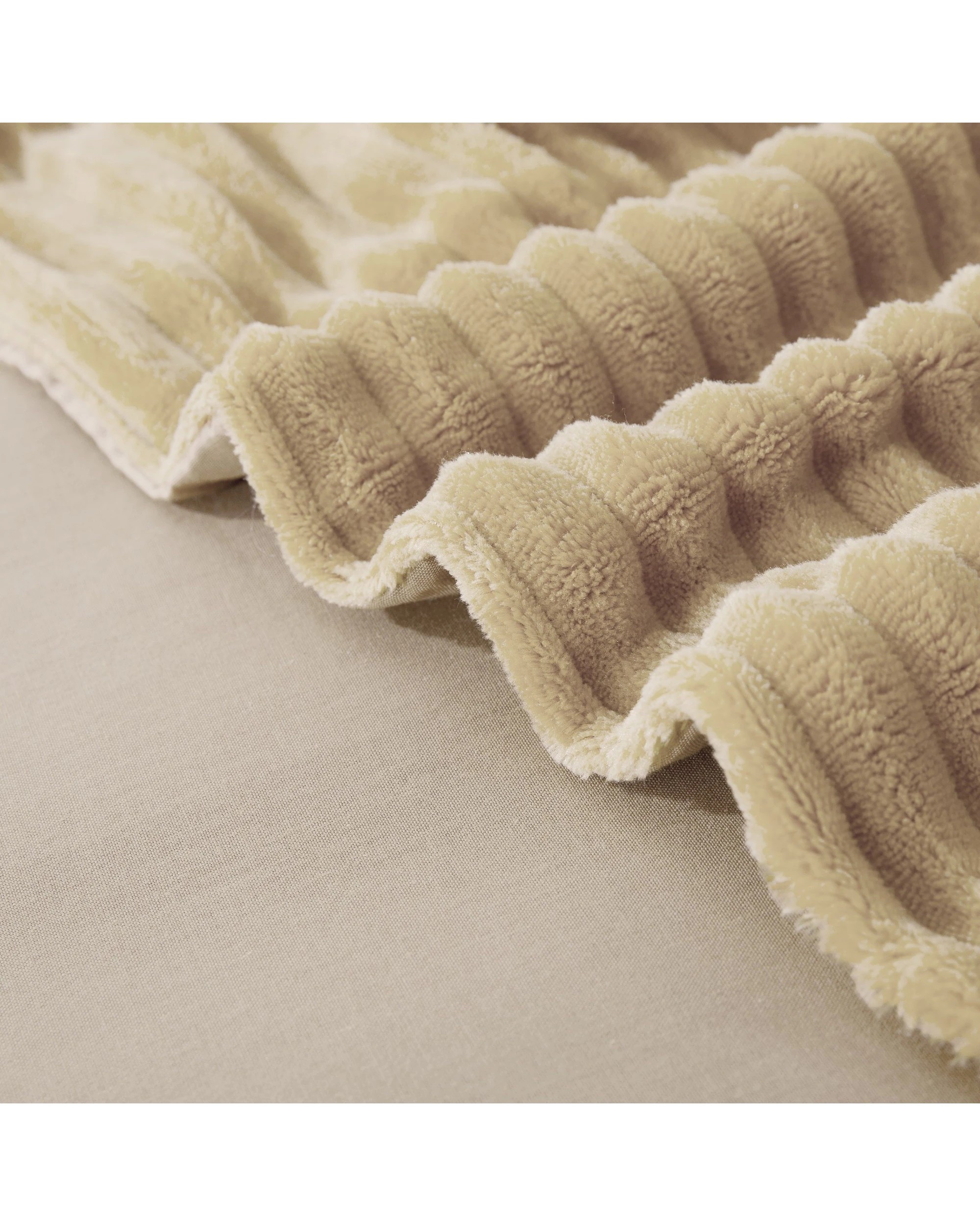 7 Dreamaker Signature Embossed Corduroy Fleece Quilt Cover Set - Single Bed - Natural Fawn, 7 of 8