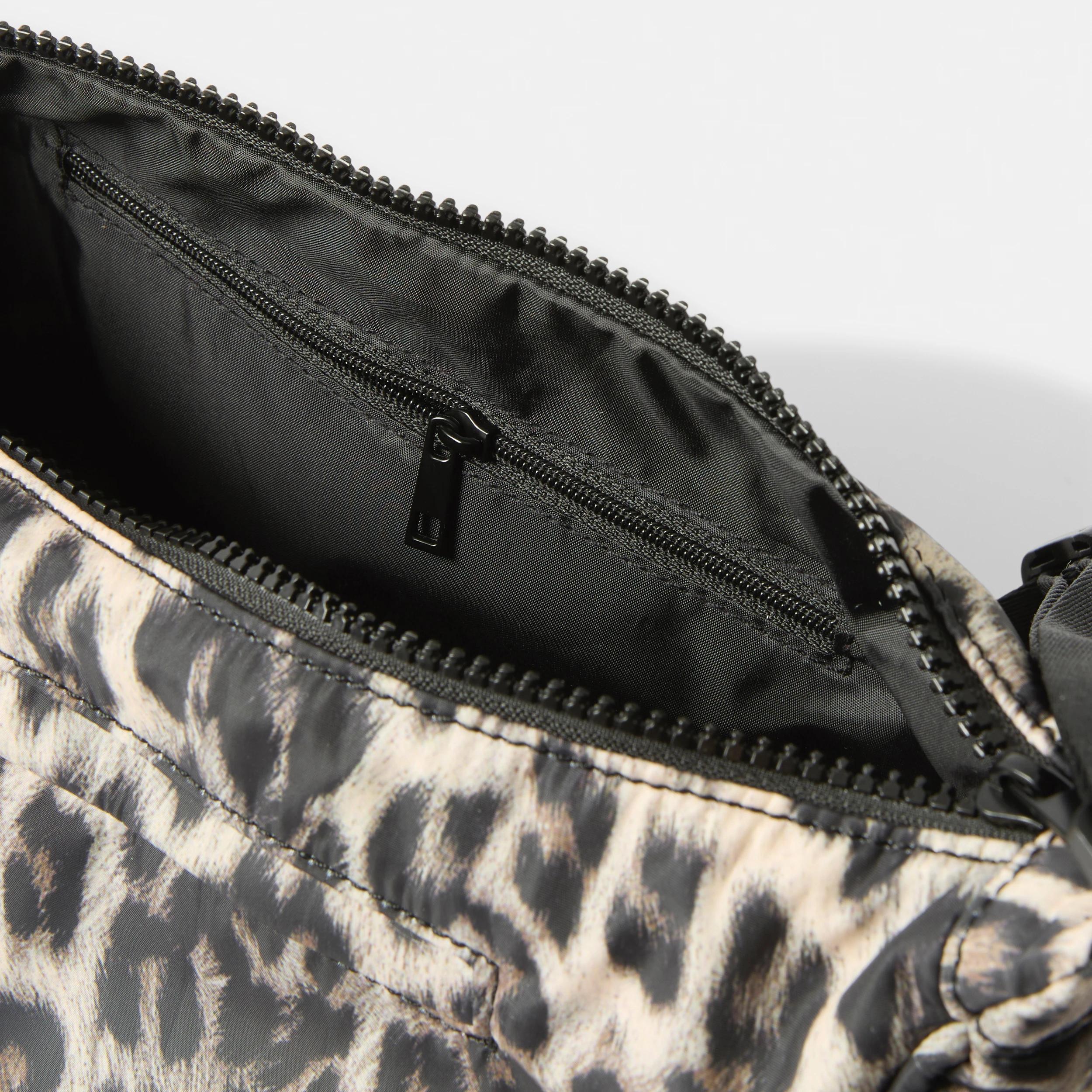 4 Urban Crescent Sling Bag LEOPARD NAT BEIGE, 4 of 5