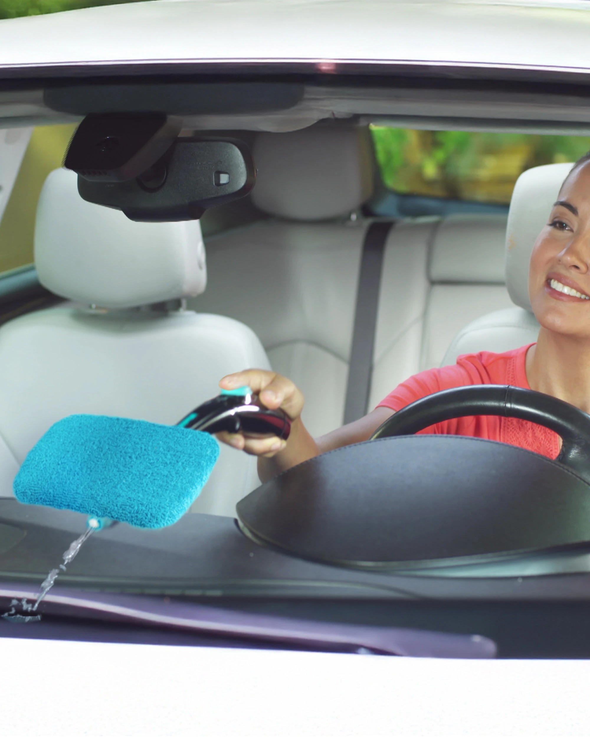 2 Windshield Wizard Fast and Easy Way To Reach Spray and Clean Windshields, 2 of 8