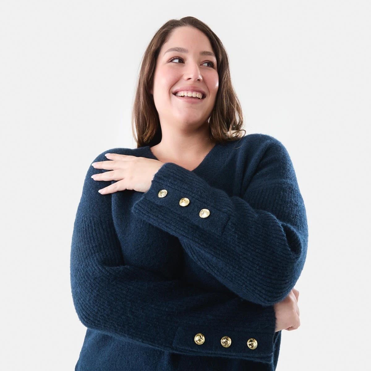 4 Curve Button Detail V-Neck Jumper Navy Blaze, 4 of 6