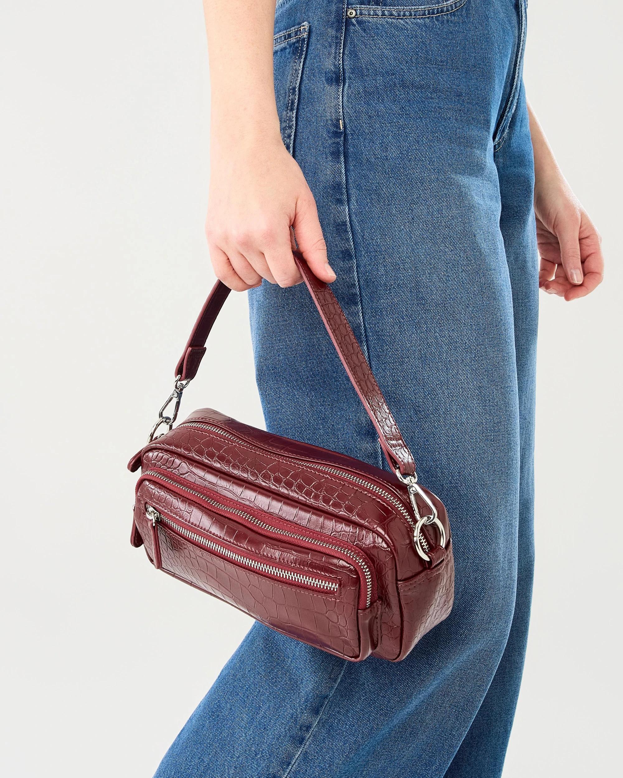 6 Boxy Crossbody Bag Deep Berry, 6 of 6