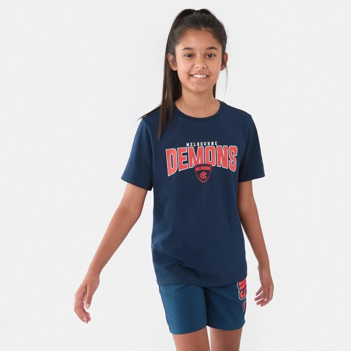 1 Official AFL Kids T-shirt Melbourne, 1 of 9