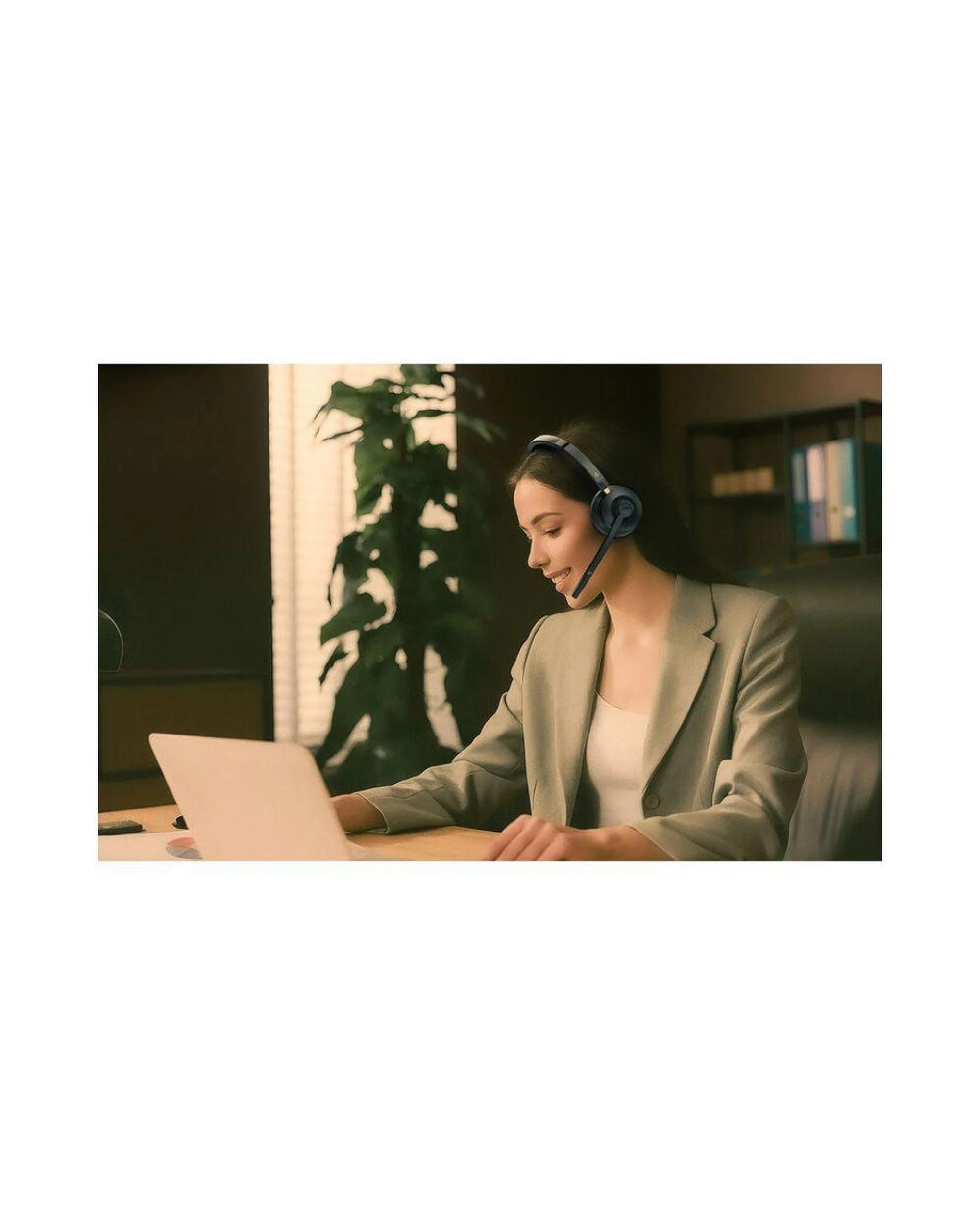 10 Creative Chat Wireless On-ear Headset, 10 of 10