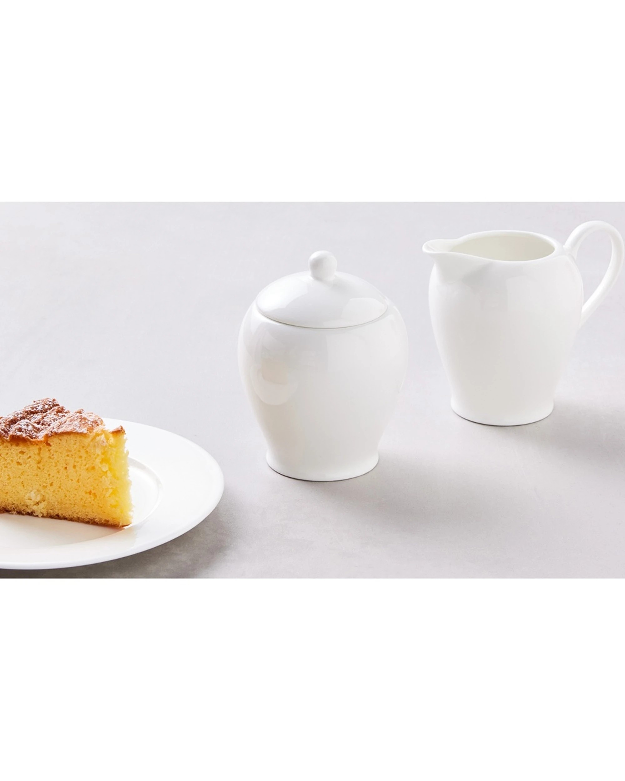 3 Maxwell & Williams 2x Basics Porcelain Sugar & Creamer Set - White, 3 of 4