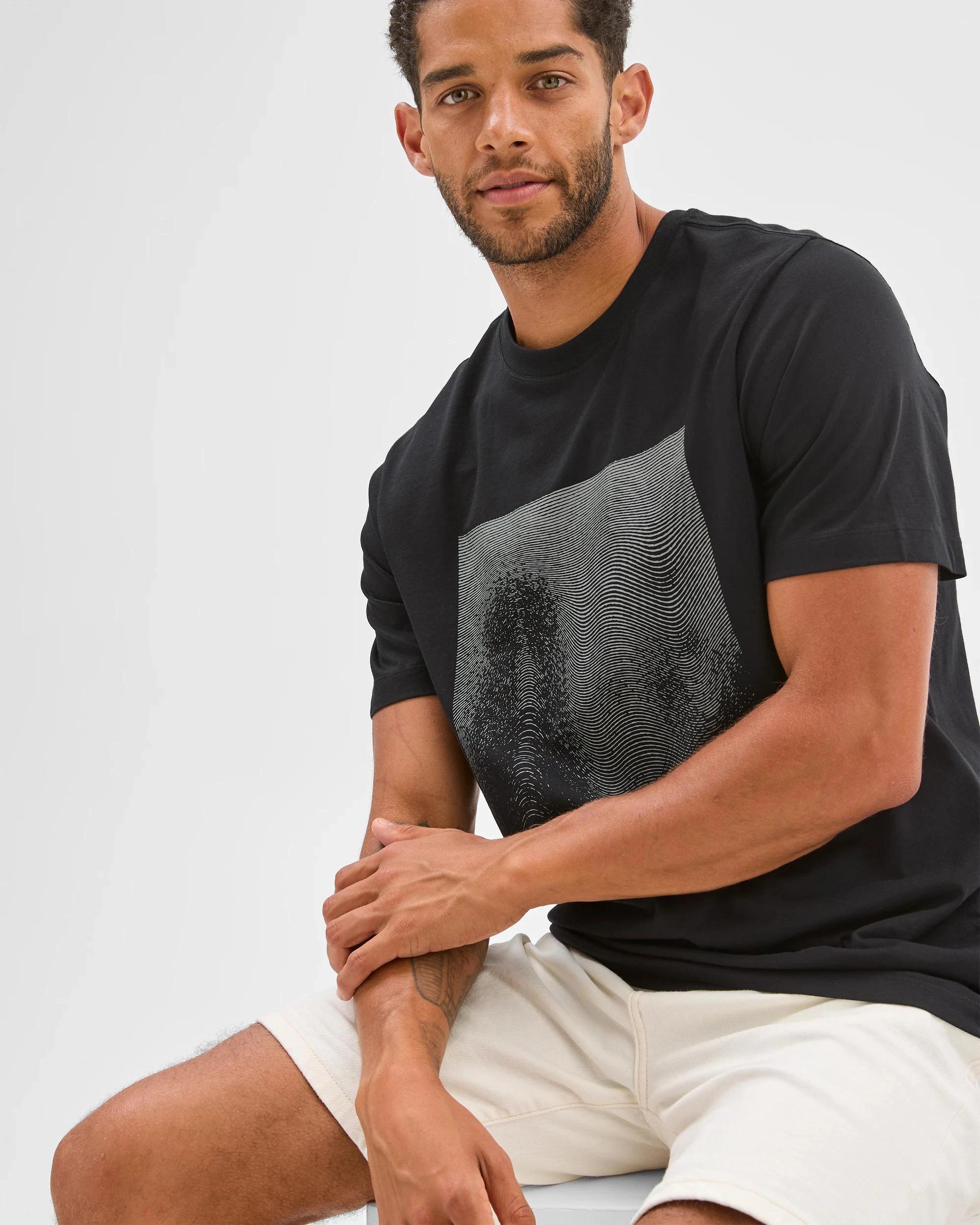 1 Target Australian Cotton Print T-Shirt BLACK FORMATION, 1 of 6