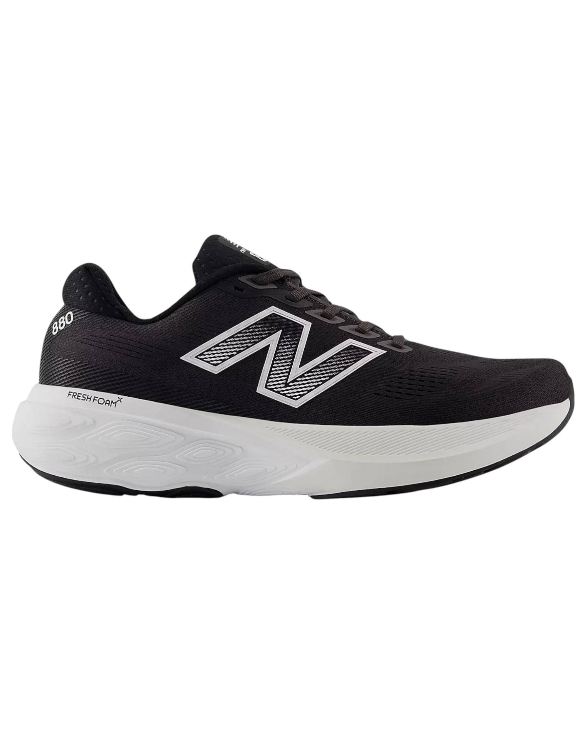 1 New Balance Mens Fresh Foam X 880v15 Black/ White Athletic Shoes BLACK/WHITE, 1 of 6