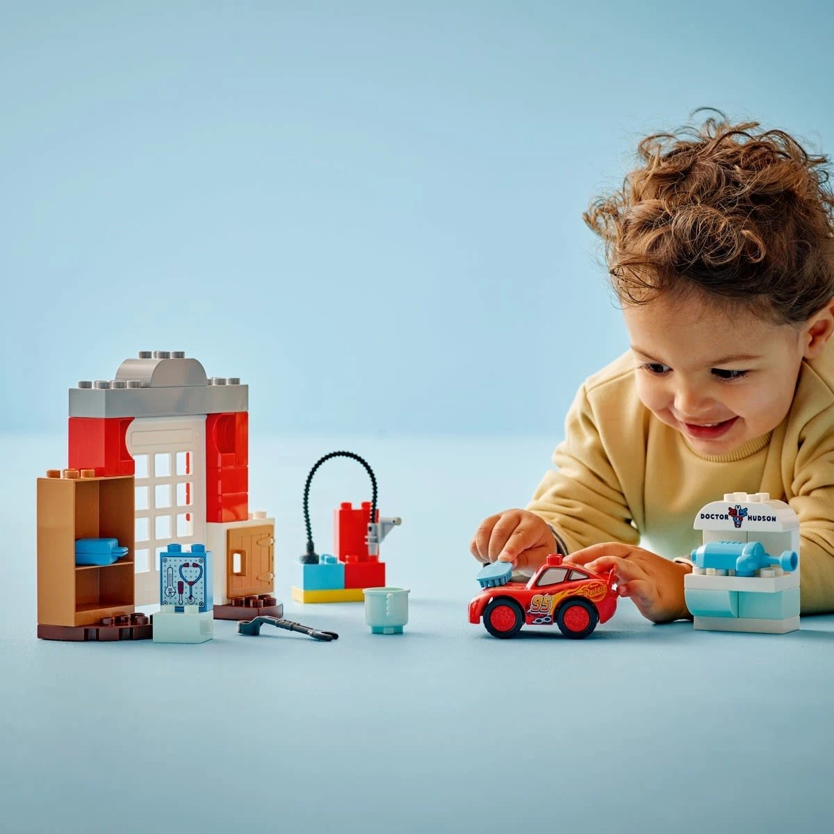 9 LEGO DUPLO Disney and Pixar Cars McQueen's Visit to Doc's Garage 10456, 9 of 11