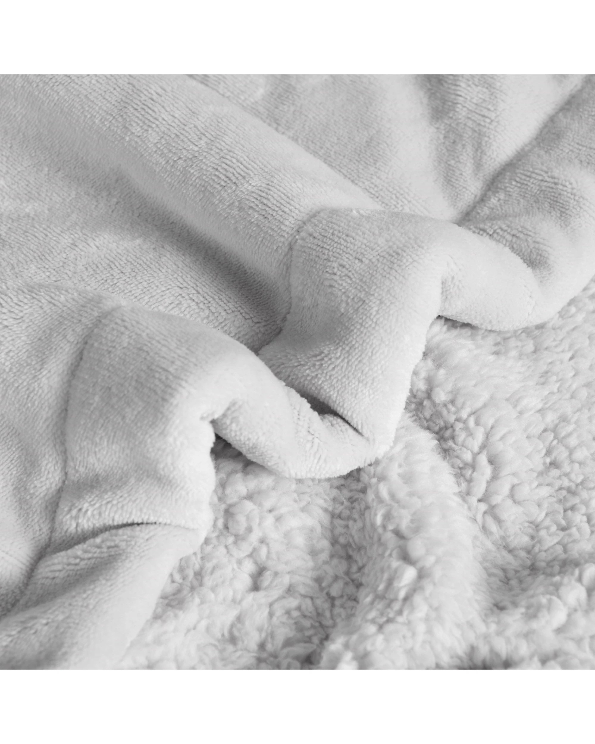 4 Serene Hudson Fleece and Sherpa Reverse Blanket 240x250cm (Queen/King Bed) - Grey, 4 of 6
