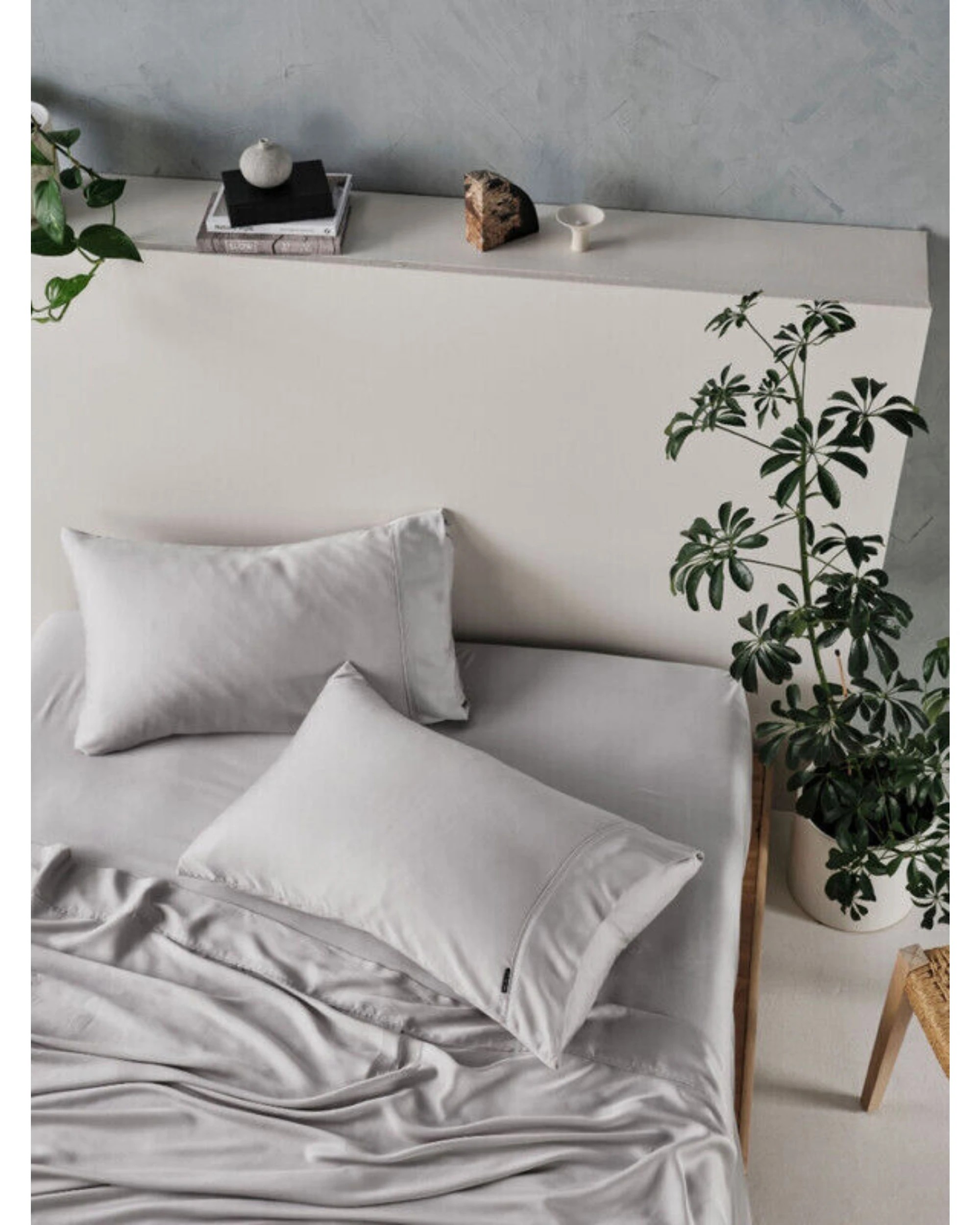 3 Linen House Tencel Sheet Set - Queen Bed - Silver, 3 of 4