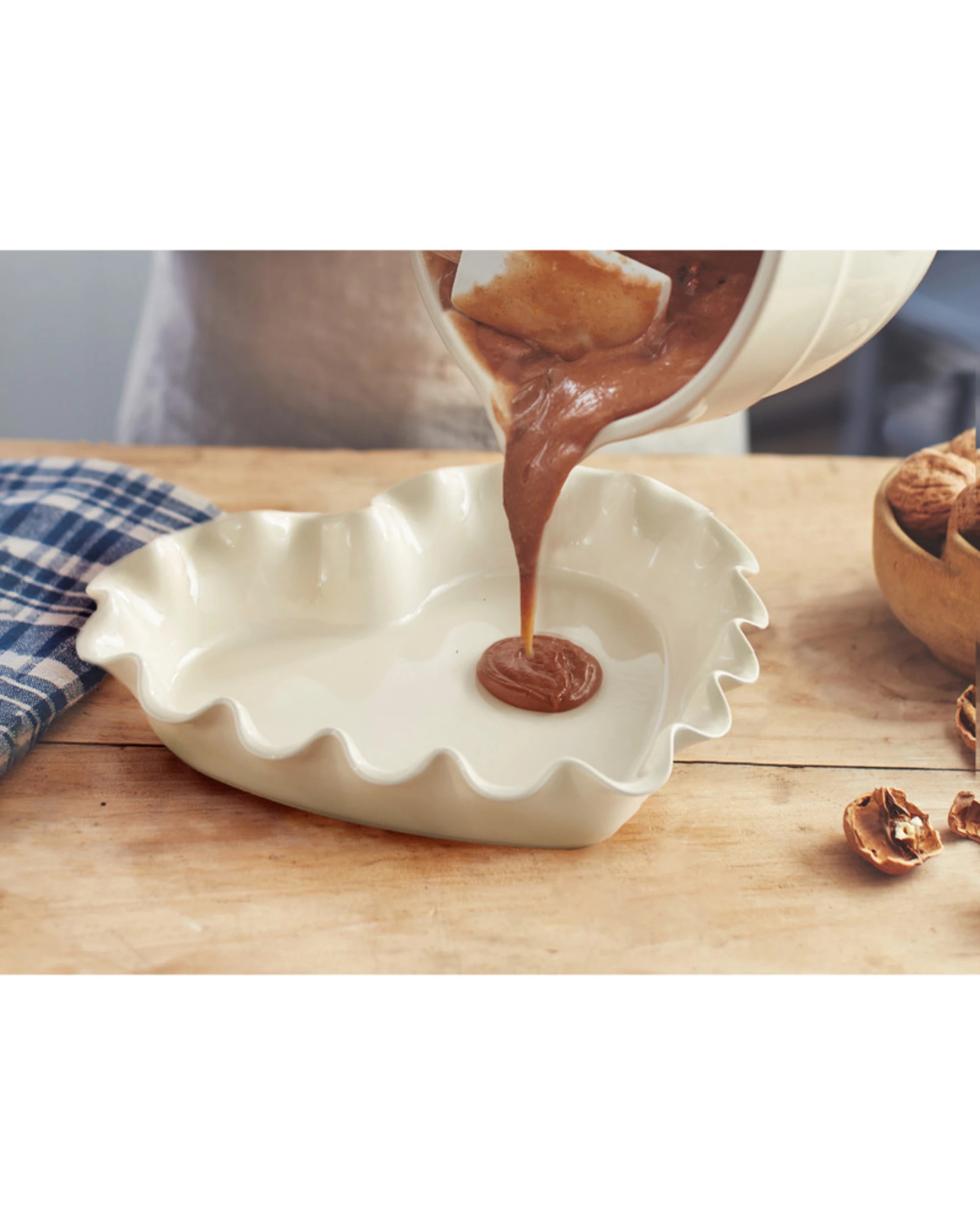 4 Emile Henry Ruffled Heart Dish - White, 4 of 4