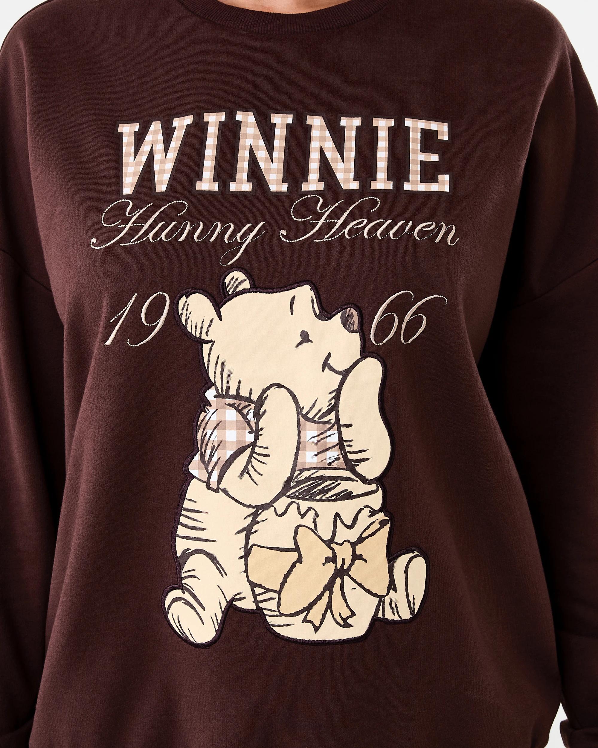 6 Winnie the Pooh License Sweatshirt and Flannel Pyjama Set Winnie, 6 of 8
