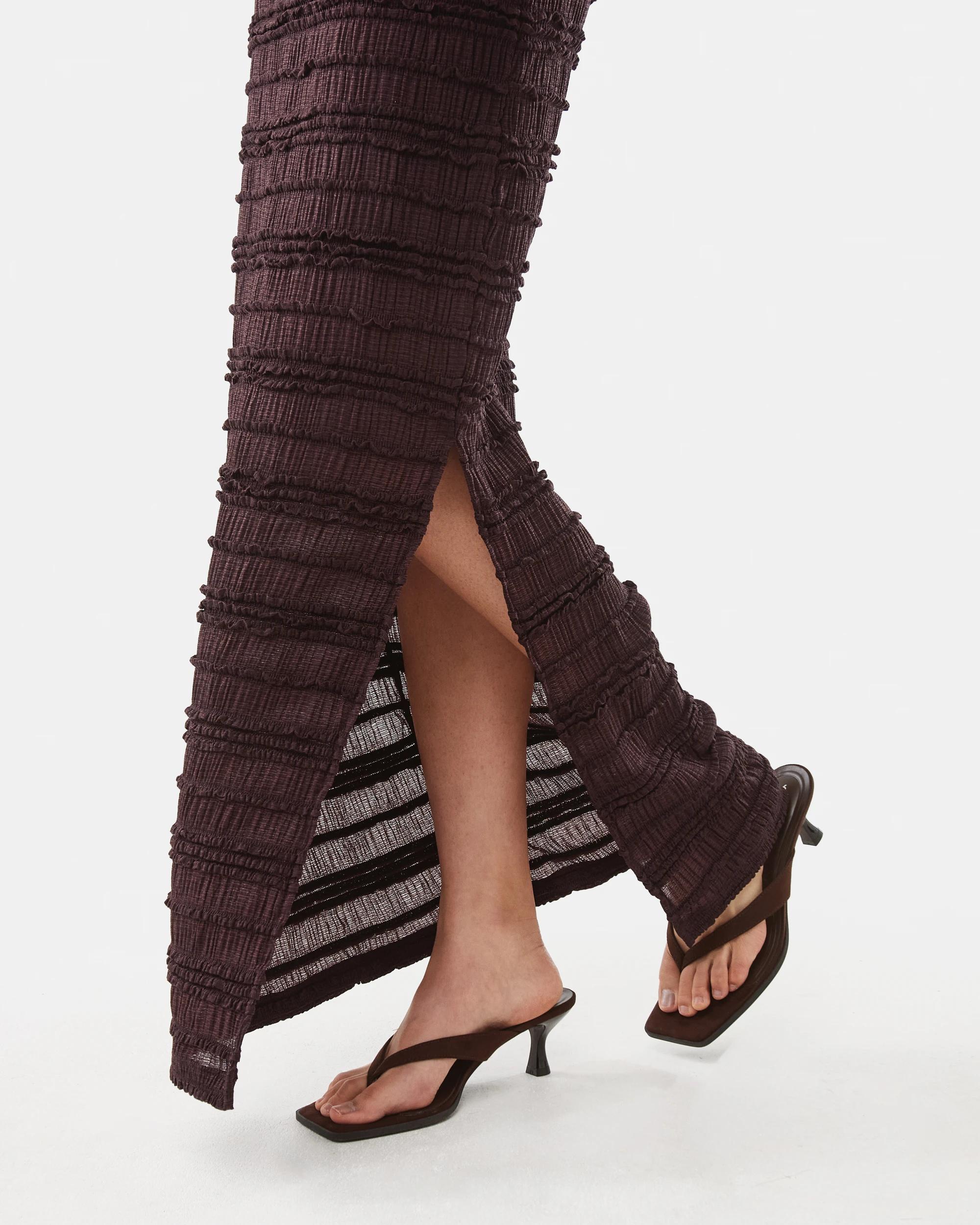 6 Textured Side Split Maxi Skirt Melt Brown, 6 of 6