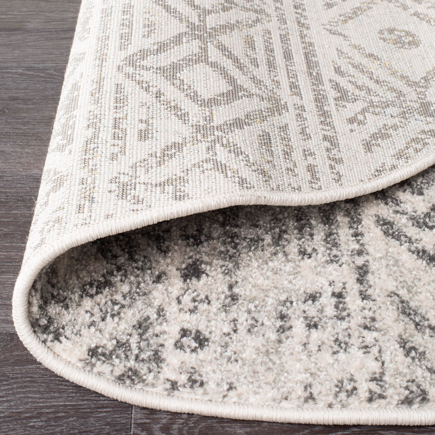 4 Common Ground Rugs Bluebay 456 240x240cm - Large Round Power Loomed Pet Friendly Rug - Natural, 4 of 5