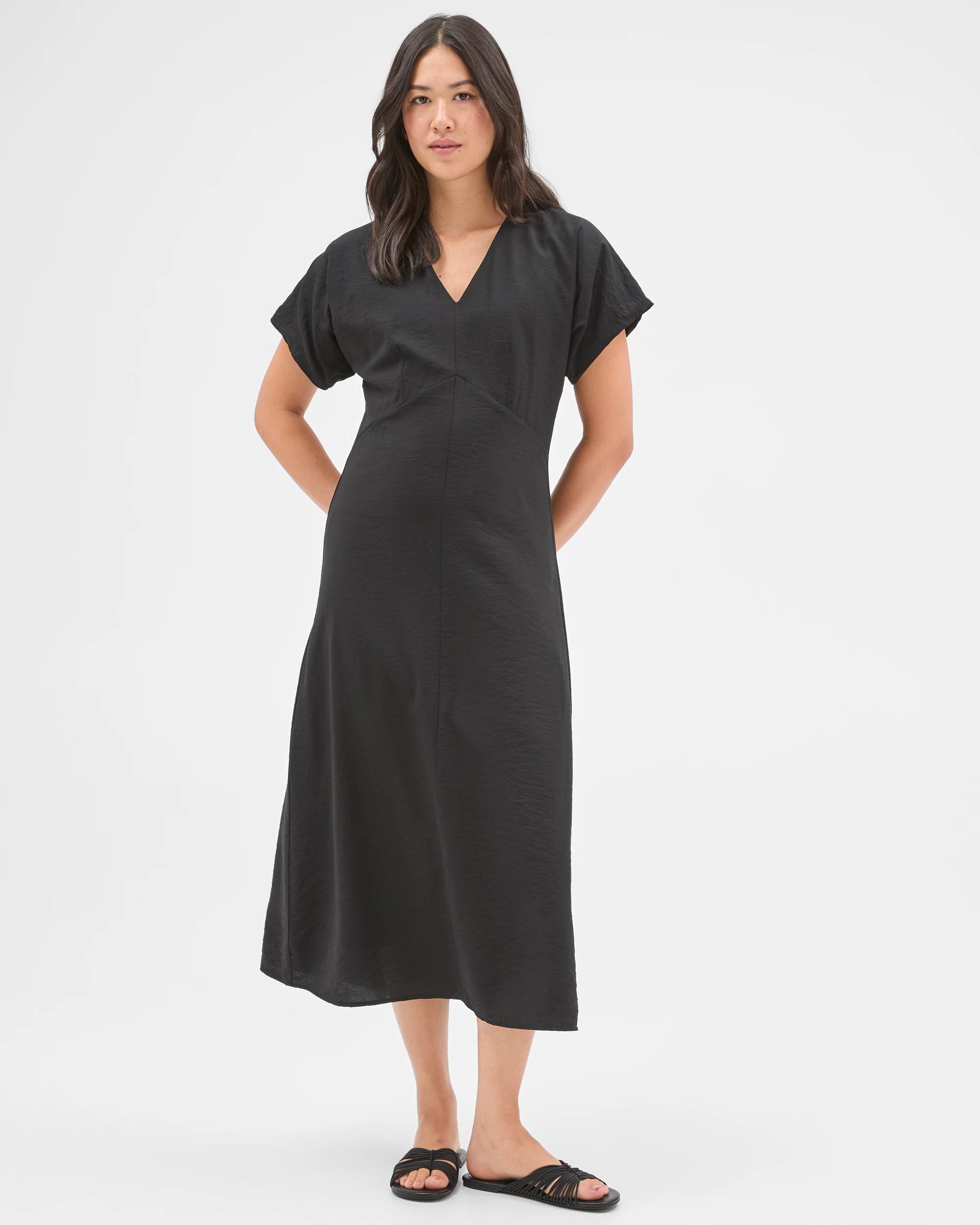 1 Preview Wendy Seam Detail Midi Dress BLACK, 1 of 7
