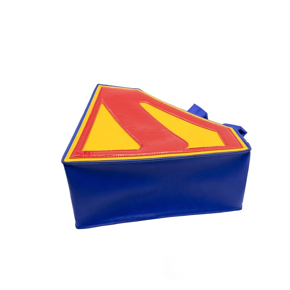 4 DC Comics - Superman 2025 - Superman Shield Moulded Mini-Backpack - Red, 4 of 4