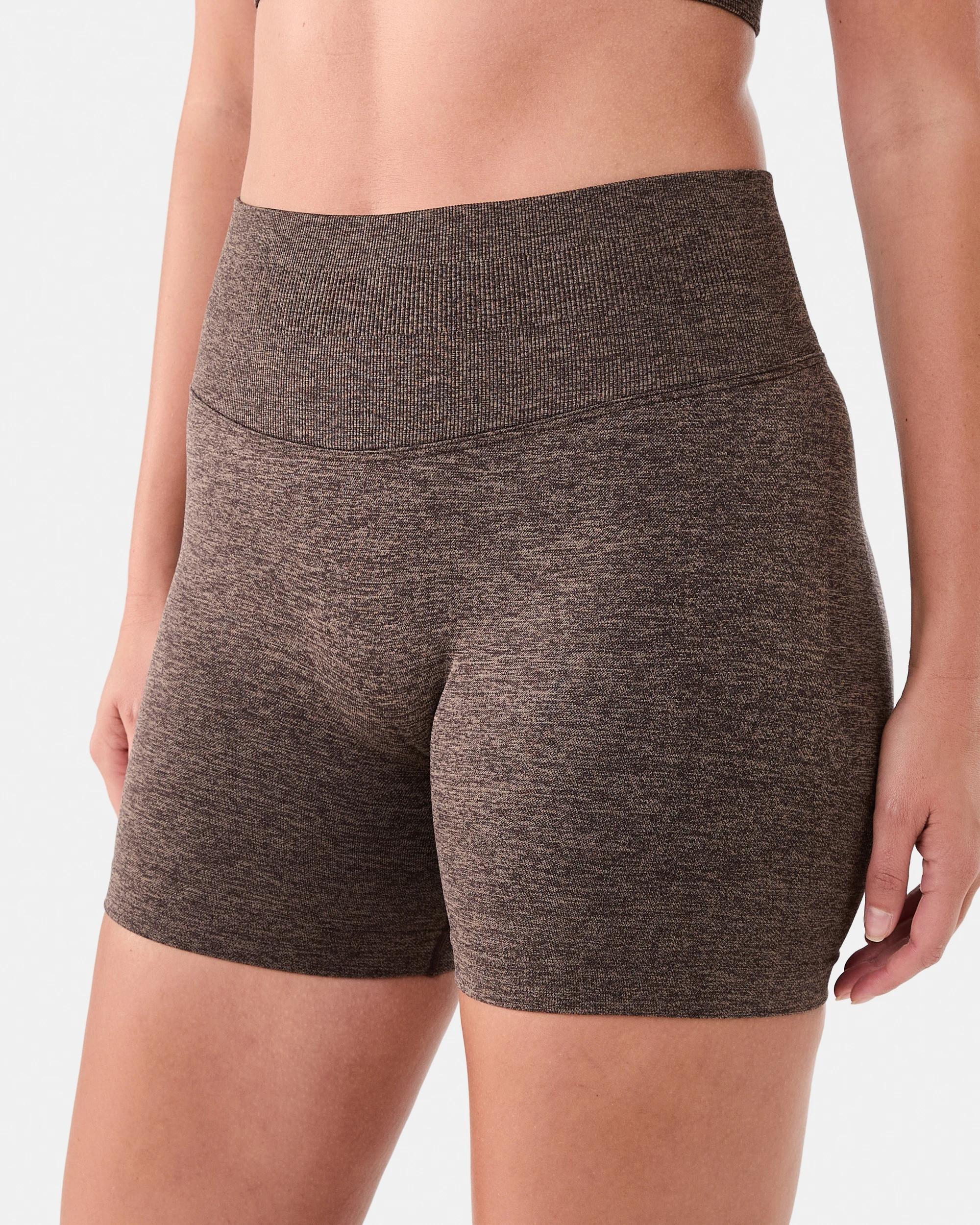 2 Active Womens Lift and Form Bike Shorts Drk Espres, 2 of 6