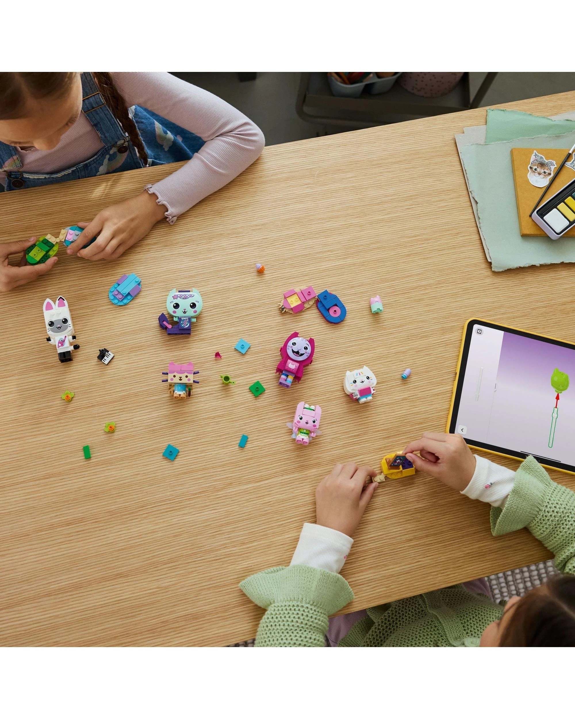 6 LEGO Gabby's Dollhouse: Gabby's Brick-Built Cat Friends - 11215, 6 of 10