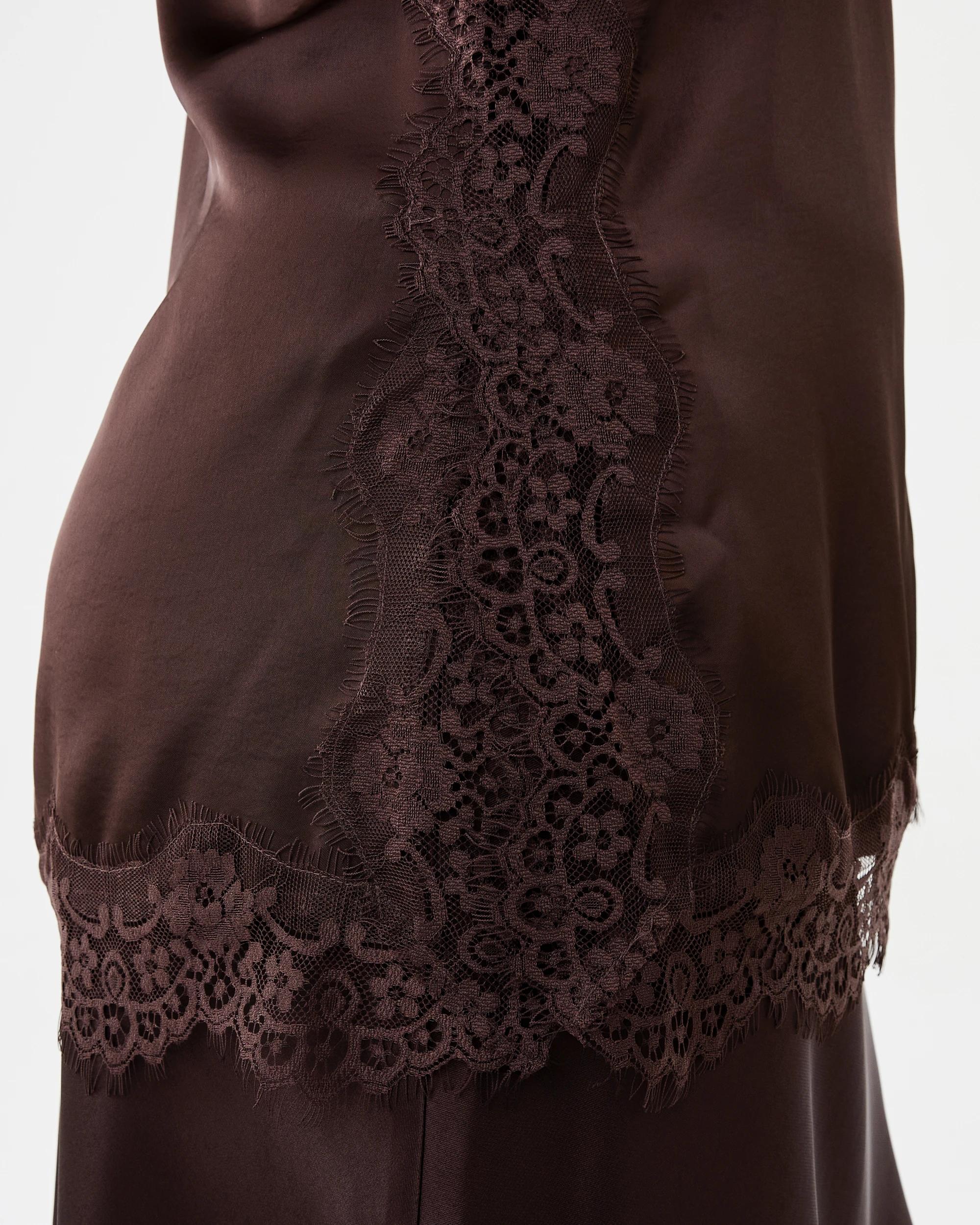 6 Sleeveless Boxy Satin Lace Cami Cbean, 6 of 7