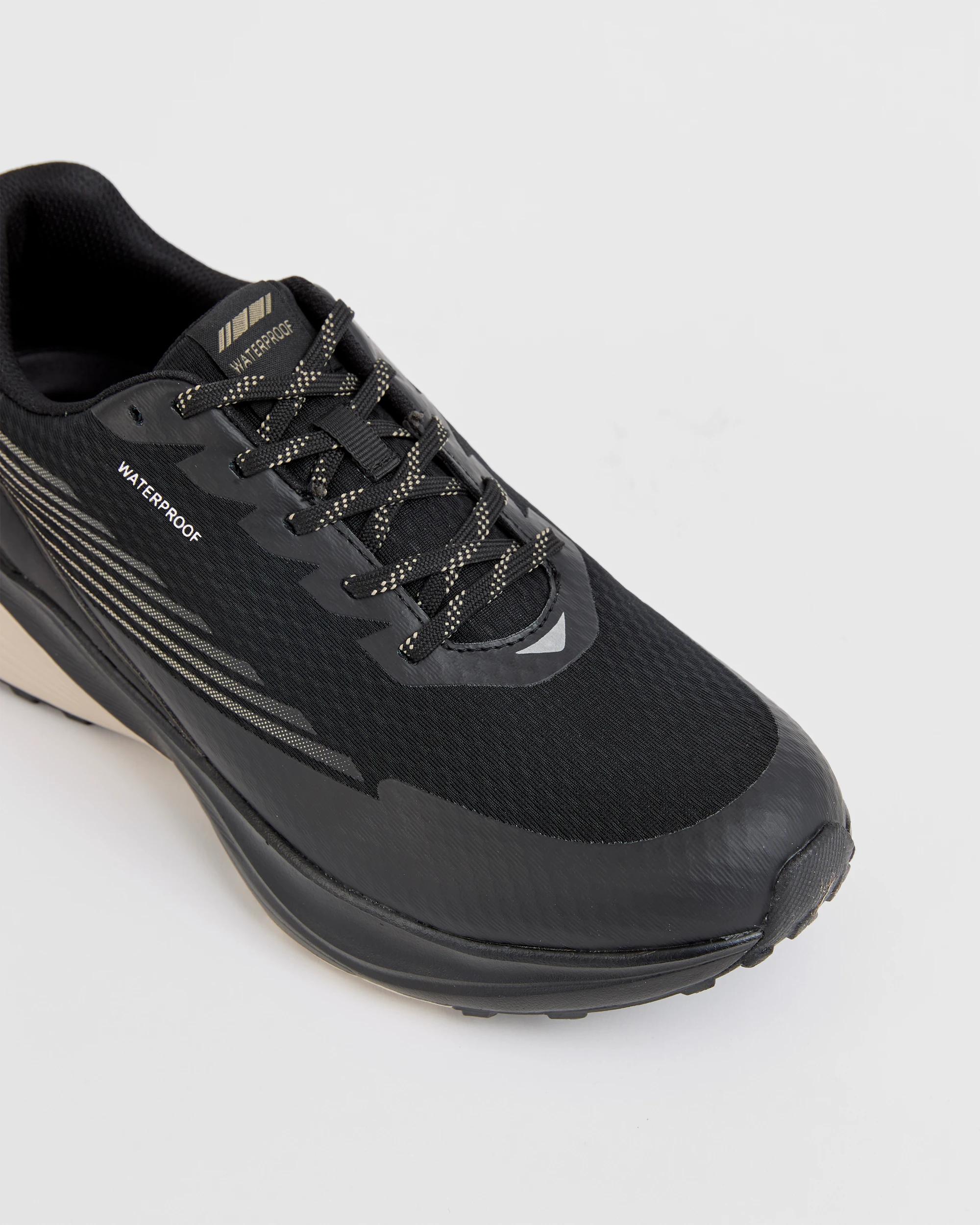3 Target Man Technical Waterproof Sneakers BLACK, 3 of 3