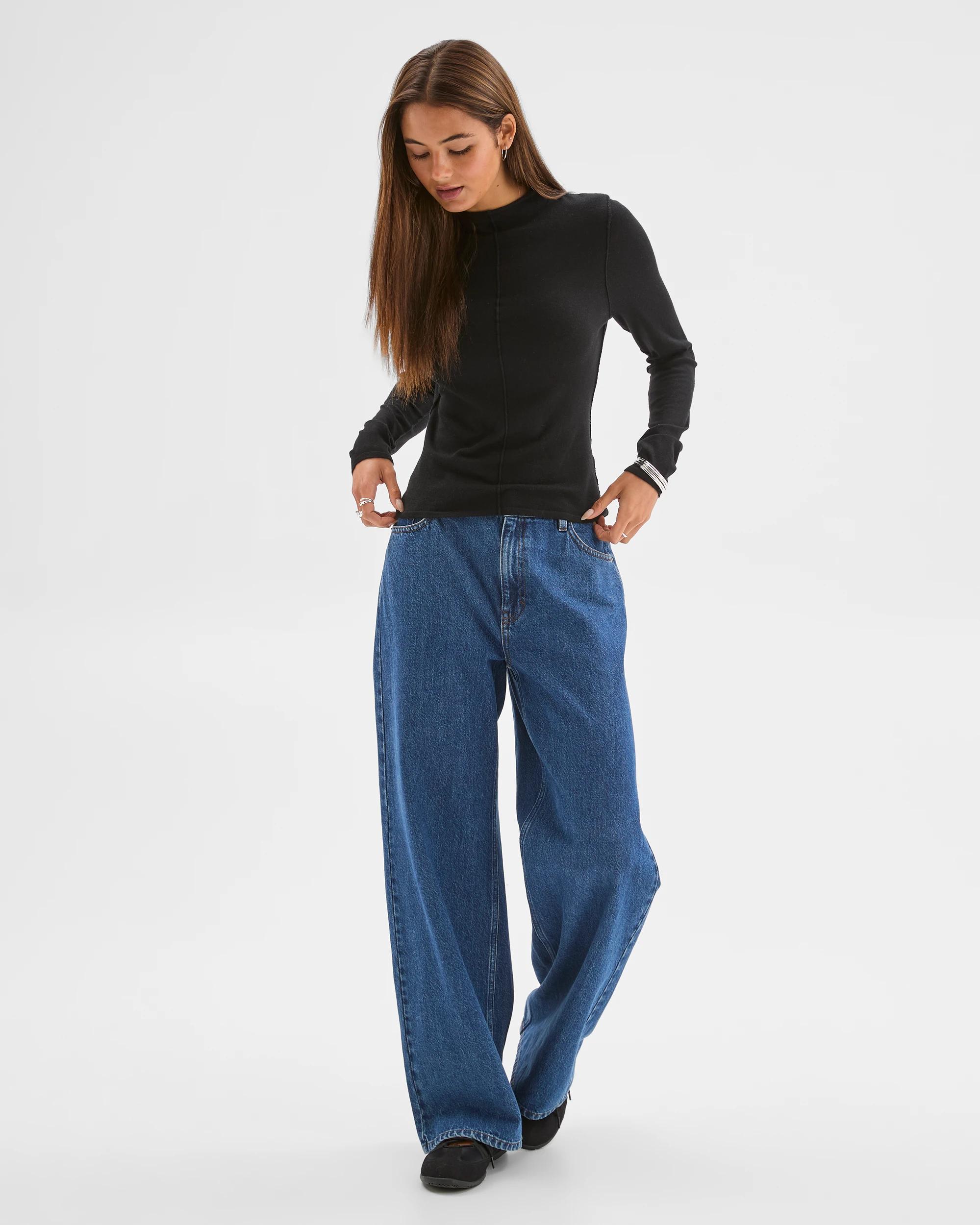 2 Lily Loves Exposed Seam Skivvy Top BLACK, 2 of 8