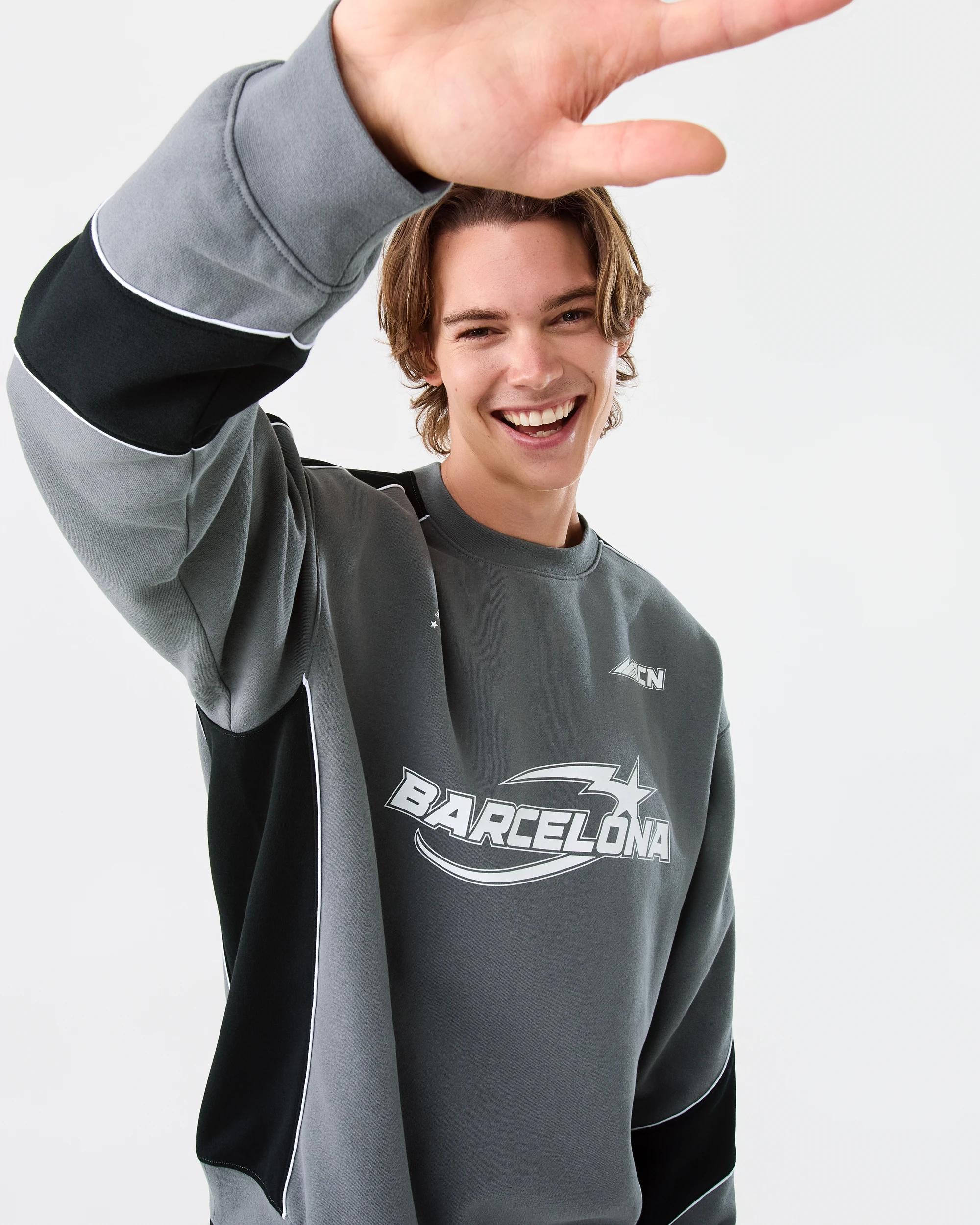 5 Spliced Crew Neck Sweatshirt Gry Brclna, 5 of 9