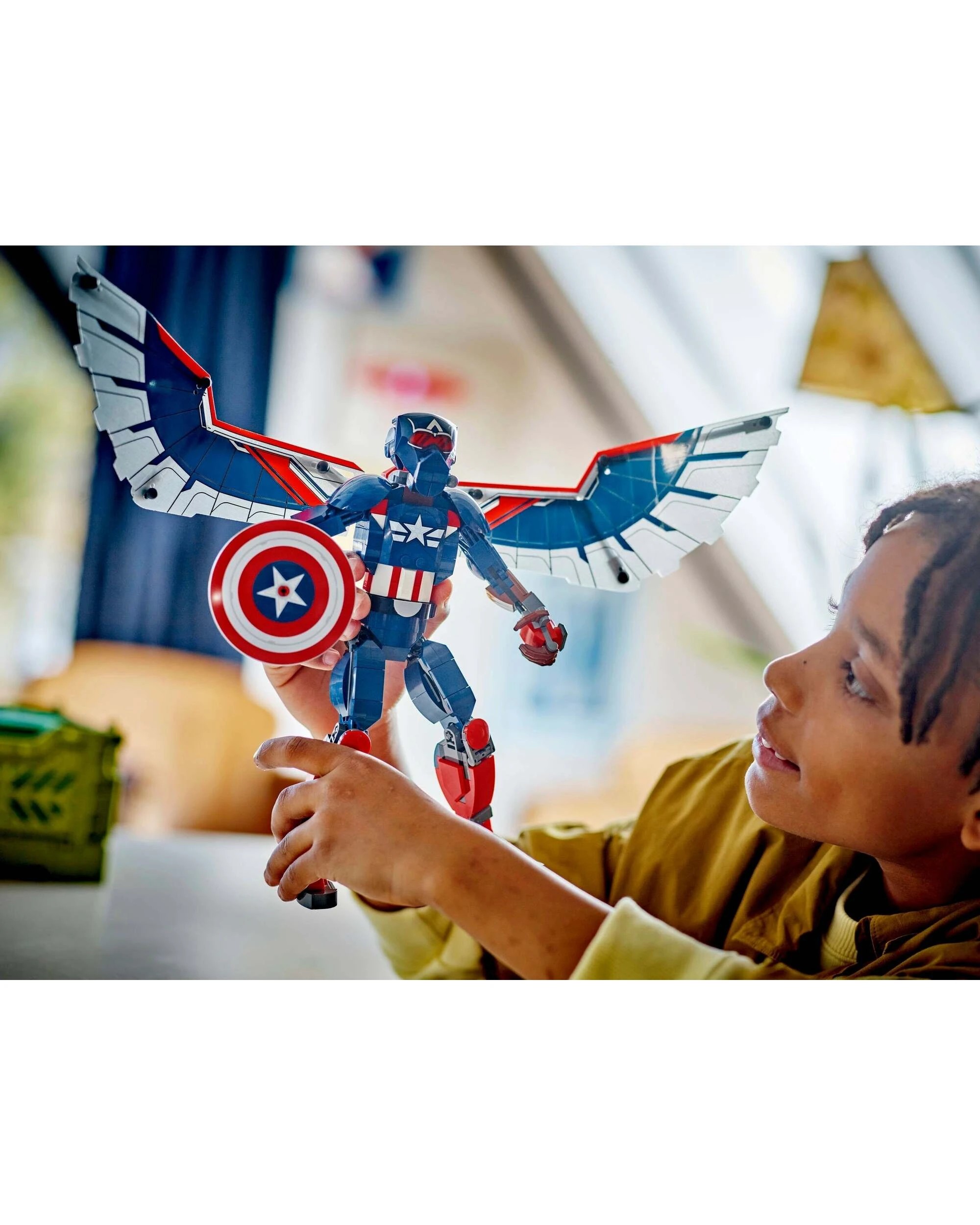 3 LEGO Marvel 76295 Captain America Construction Figure, 3 of 5