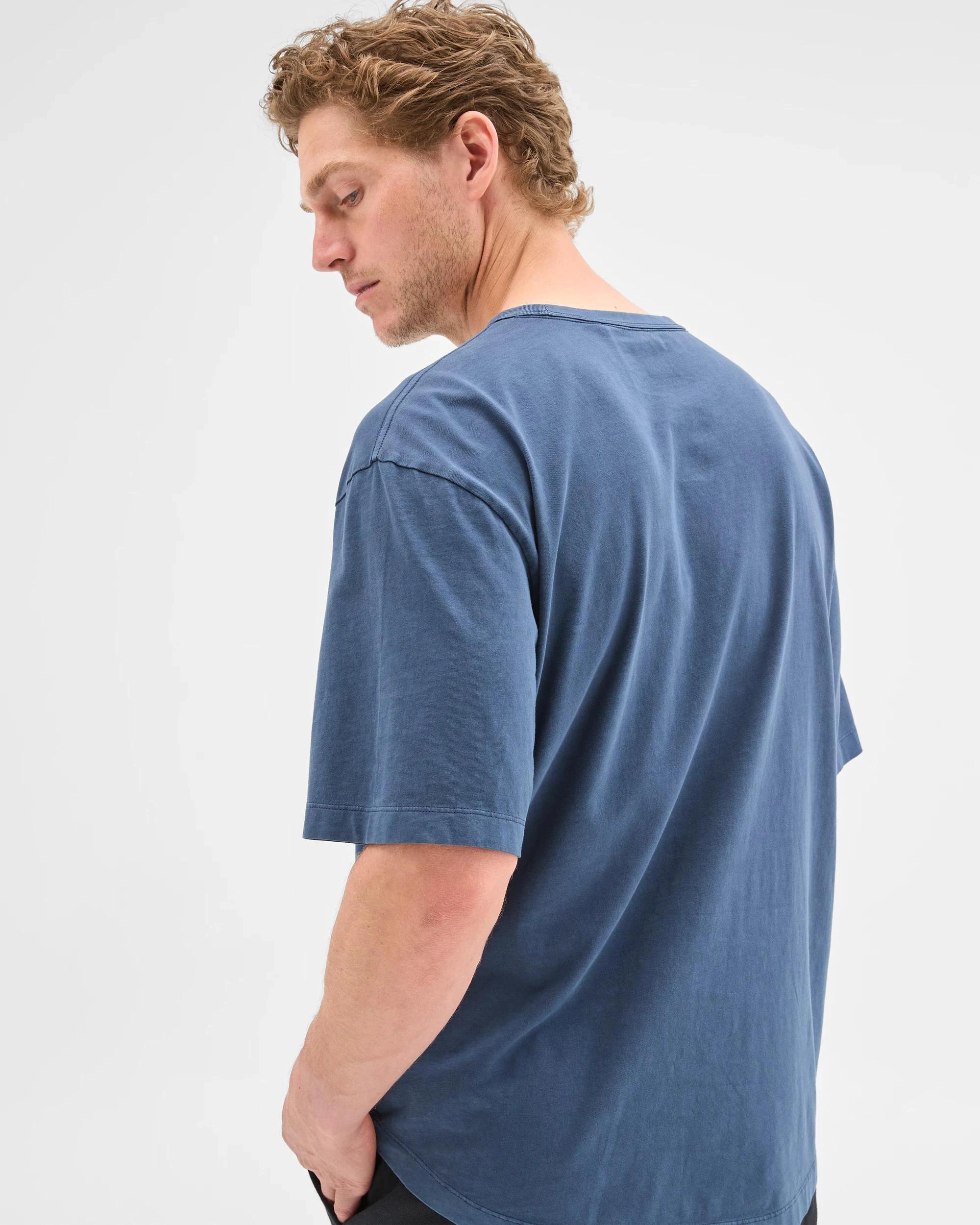 5 Target Man Australian Cotton Oversized T-Shirt BLUE, 5 of 6