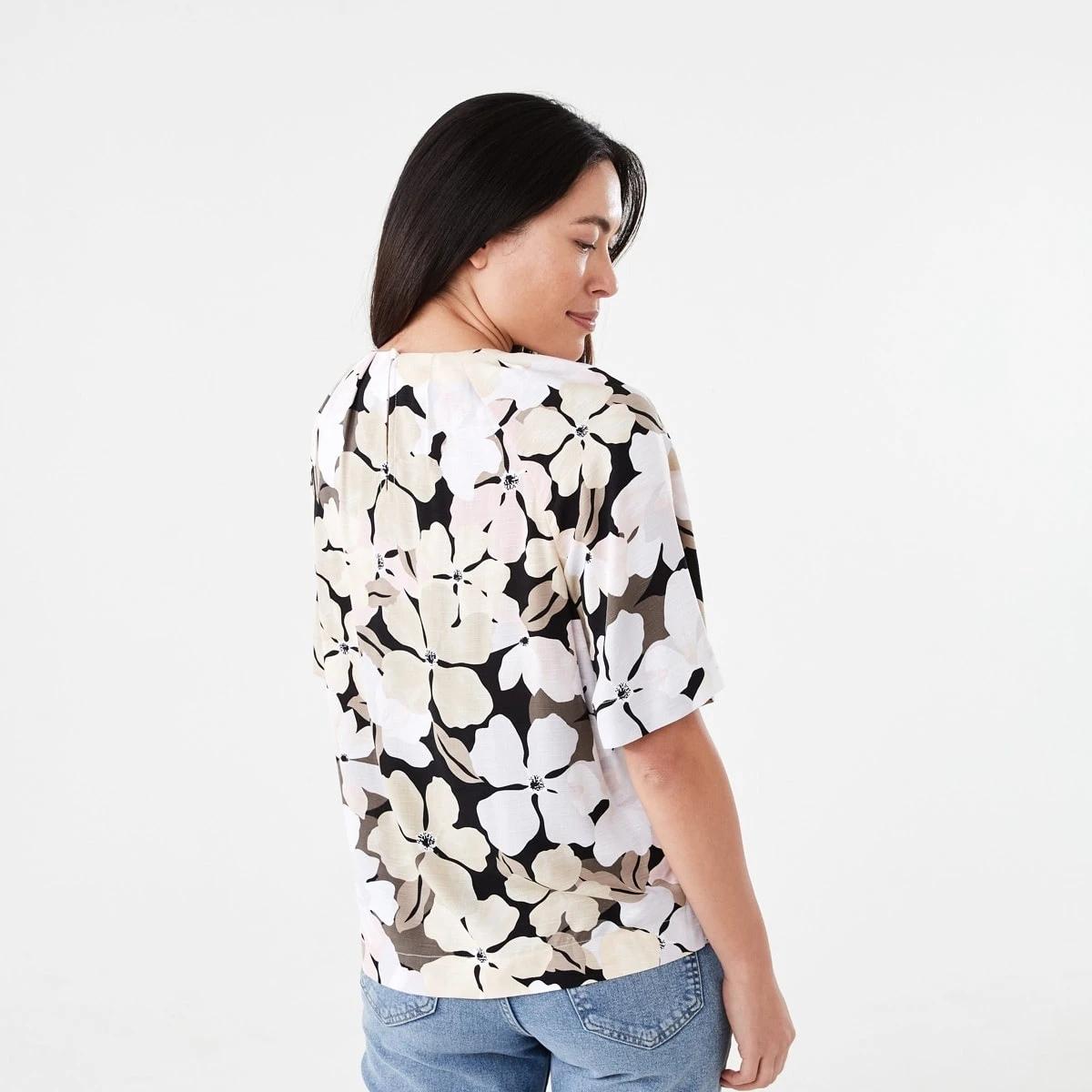 3 Short Sleeve Tuck Top SOFT FLORAL EUCALYPTUS GREEN, 3 of 6