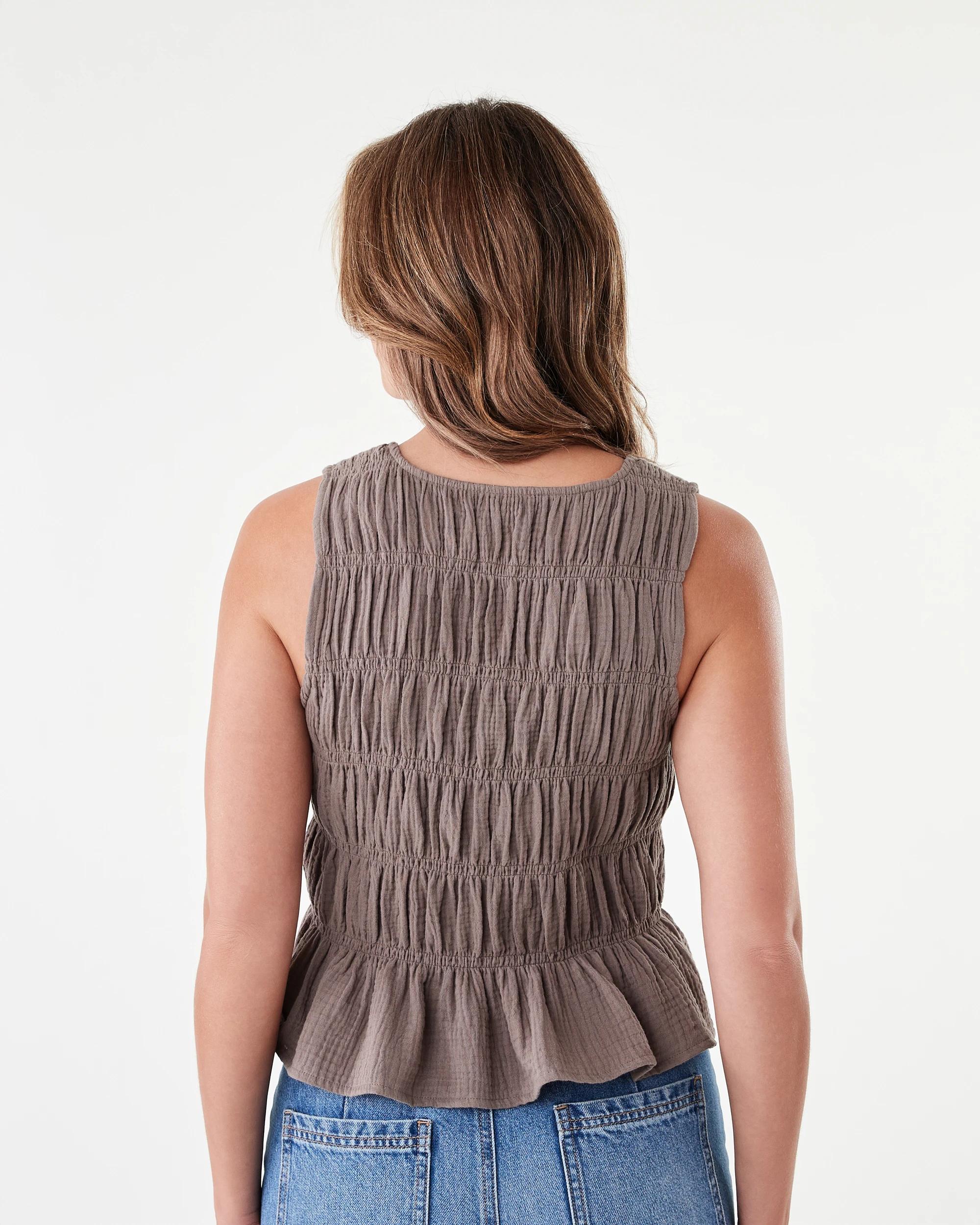 3 Sleeveless Multi Tie Front Top Taupe Brn, 3 of 7