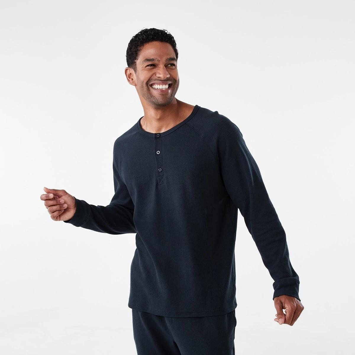 2 Waffle Henley Top Sky Cptn, 2 of 6