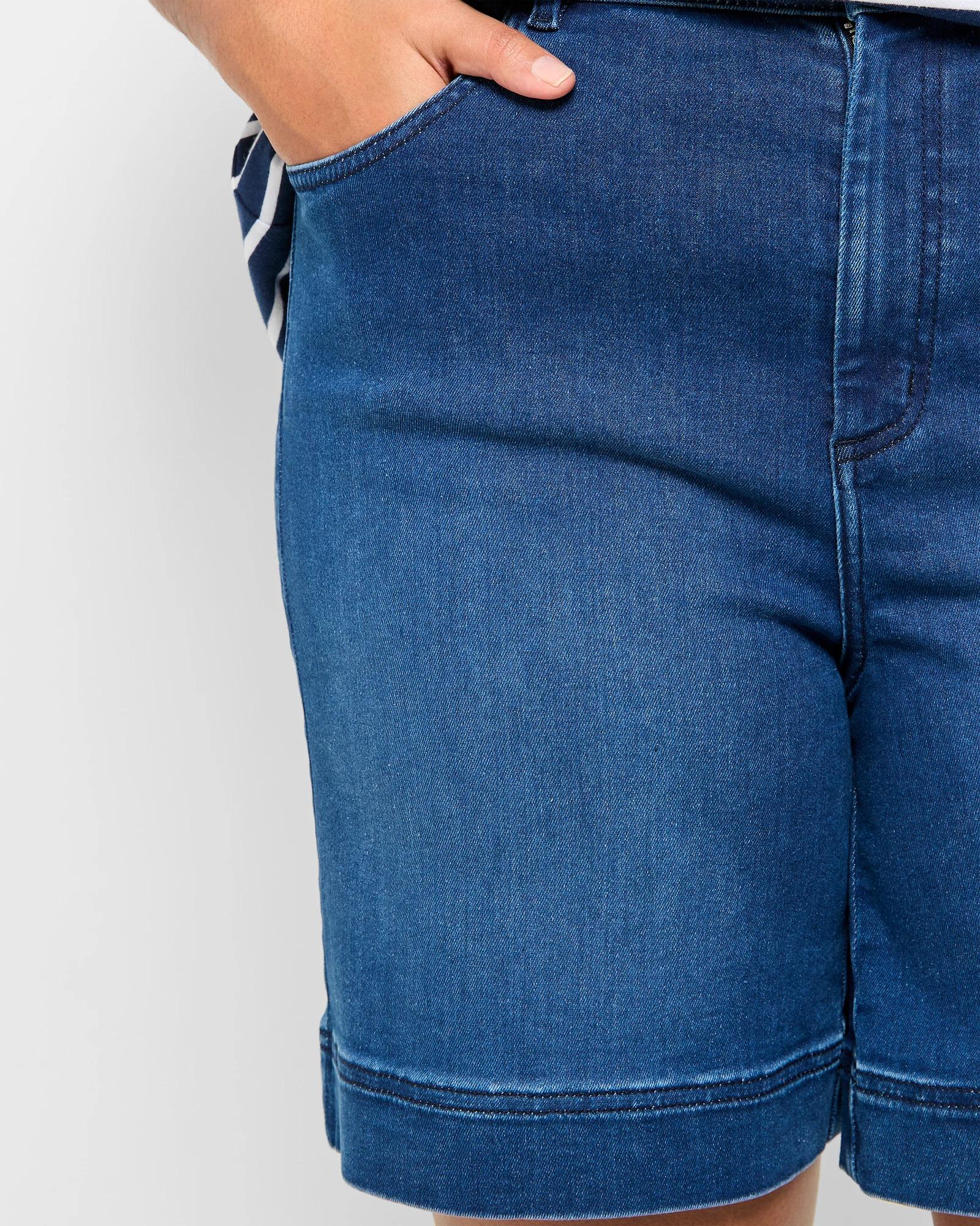 5 Target Plus Size Denim Shorts 70'S VINTAGE BLUE, 5 of 5