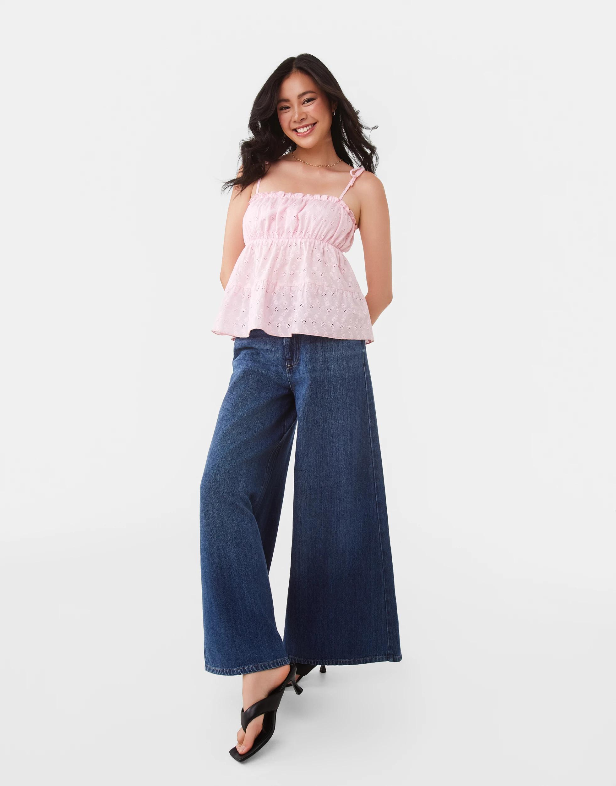 2 Sleeveless Broderie Tier Top Chery Pink, 2 of 8