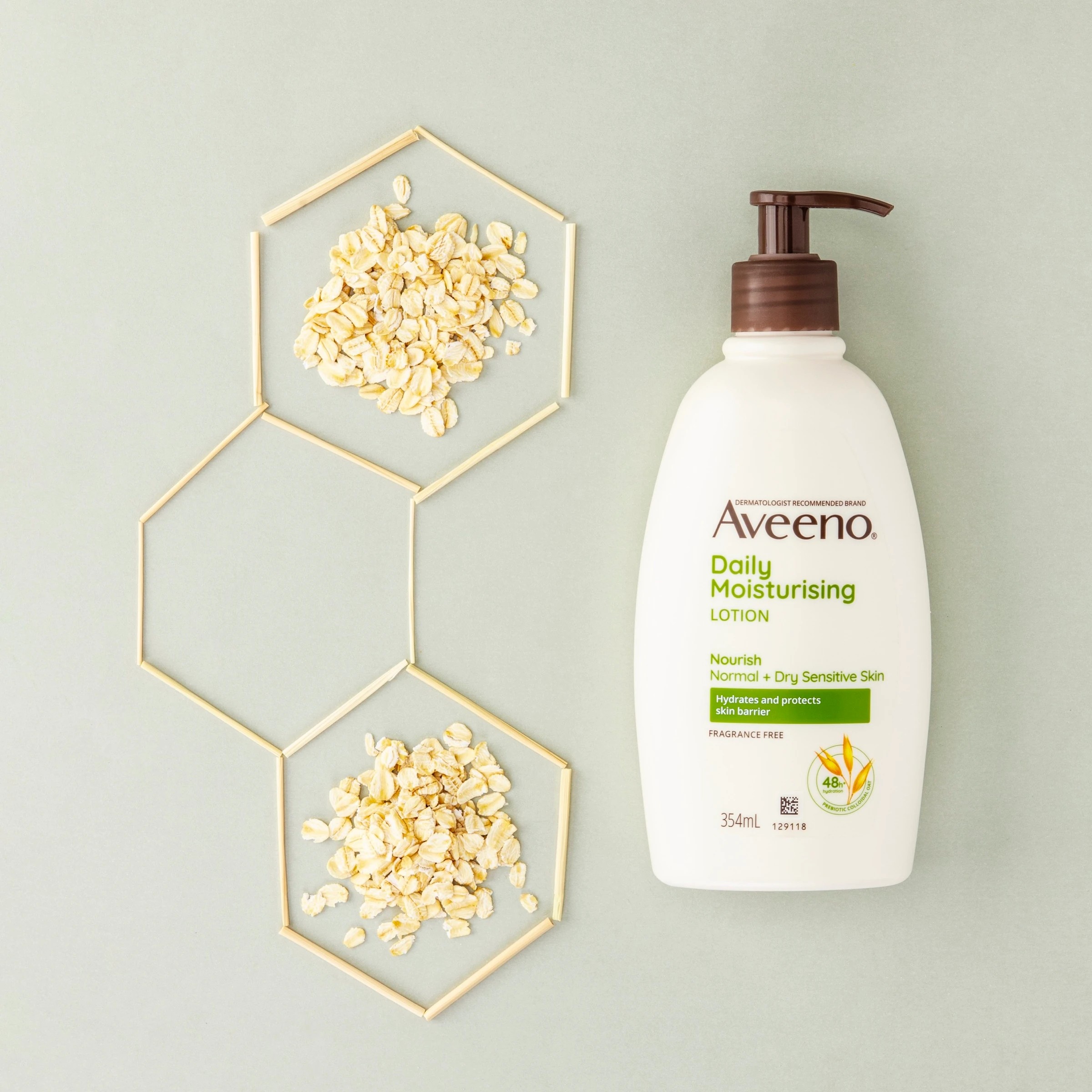 4 Aveeno Active Naturals Daily Moisturising Body Lotion 354ml - Natural Colloidal Oatmeal, 4 of 4