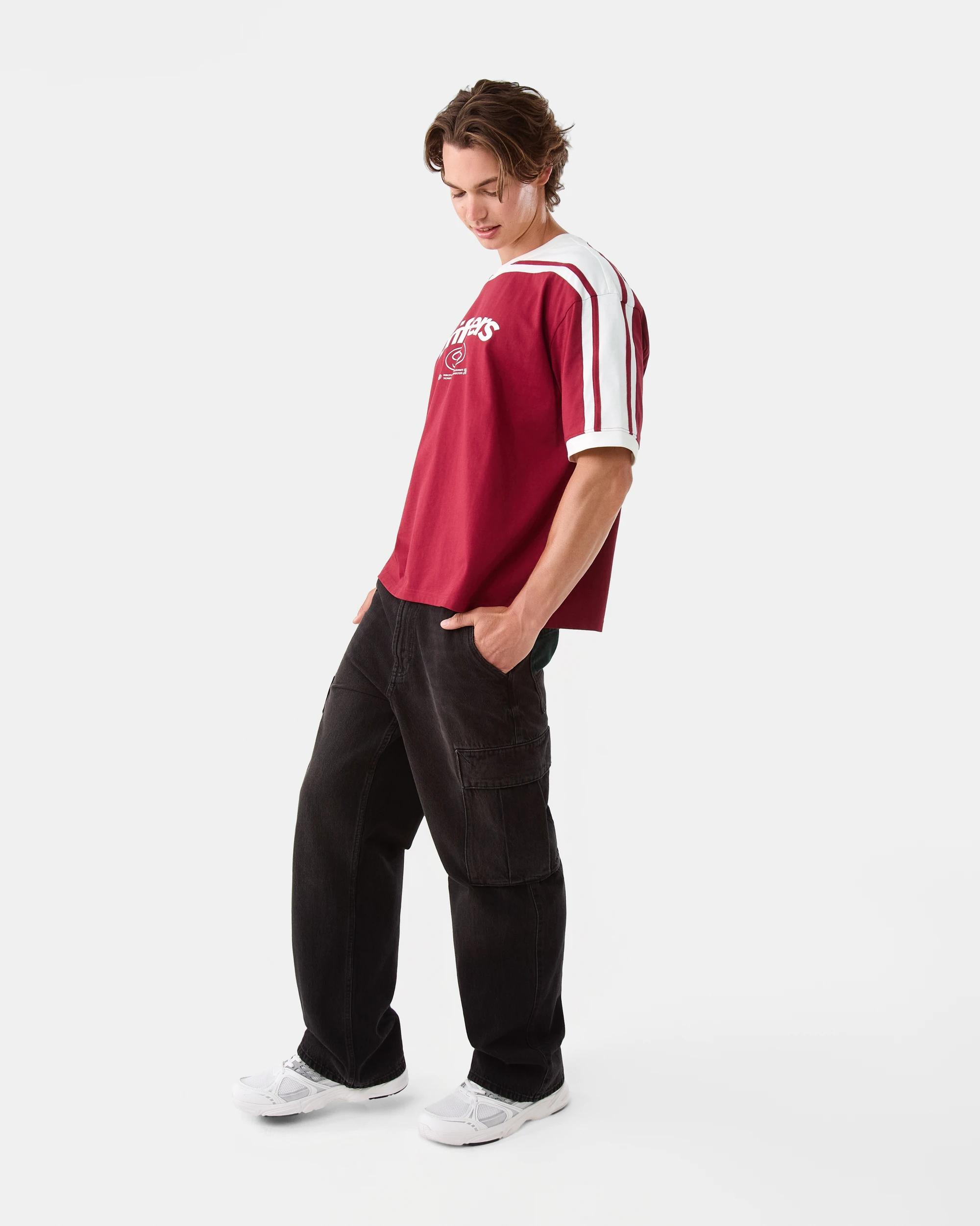 4 Boxy Panel T-shirt Red Logo, 4 of 8