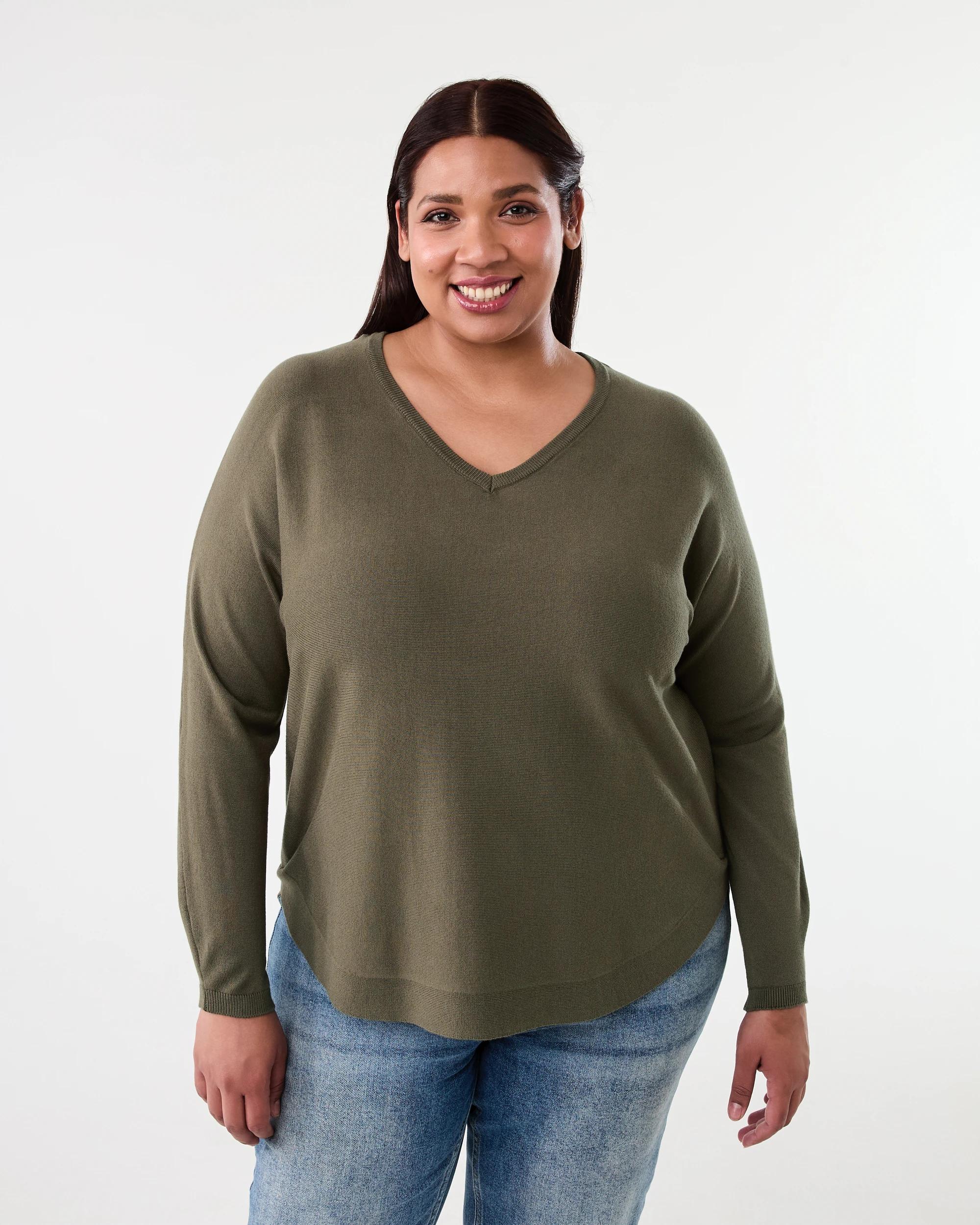 1 Curve Lightweight V-Neck Jumper Deep Olive, 1 of 6