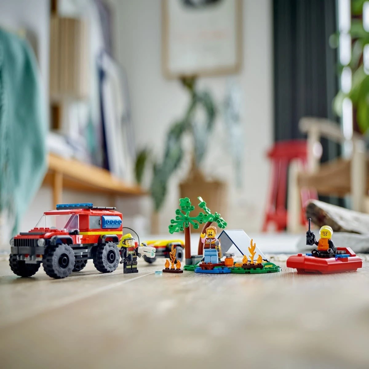 8 LEGO City Fire 4x4 Fire Truck with Rescue Boat 60412, 8 of 10