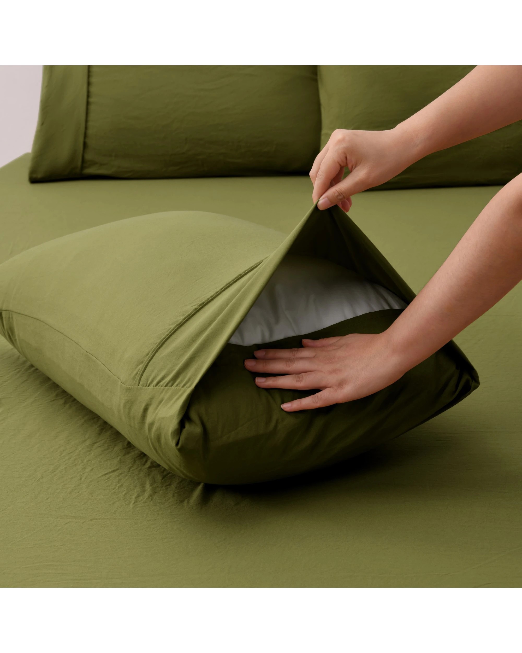 5 Dreamaker Superfine Washed Microfibre Quilt Cover Set - King Single Bed - Olive, 5 of 7
