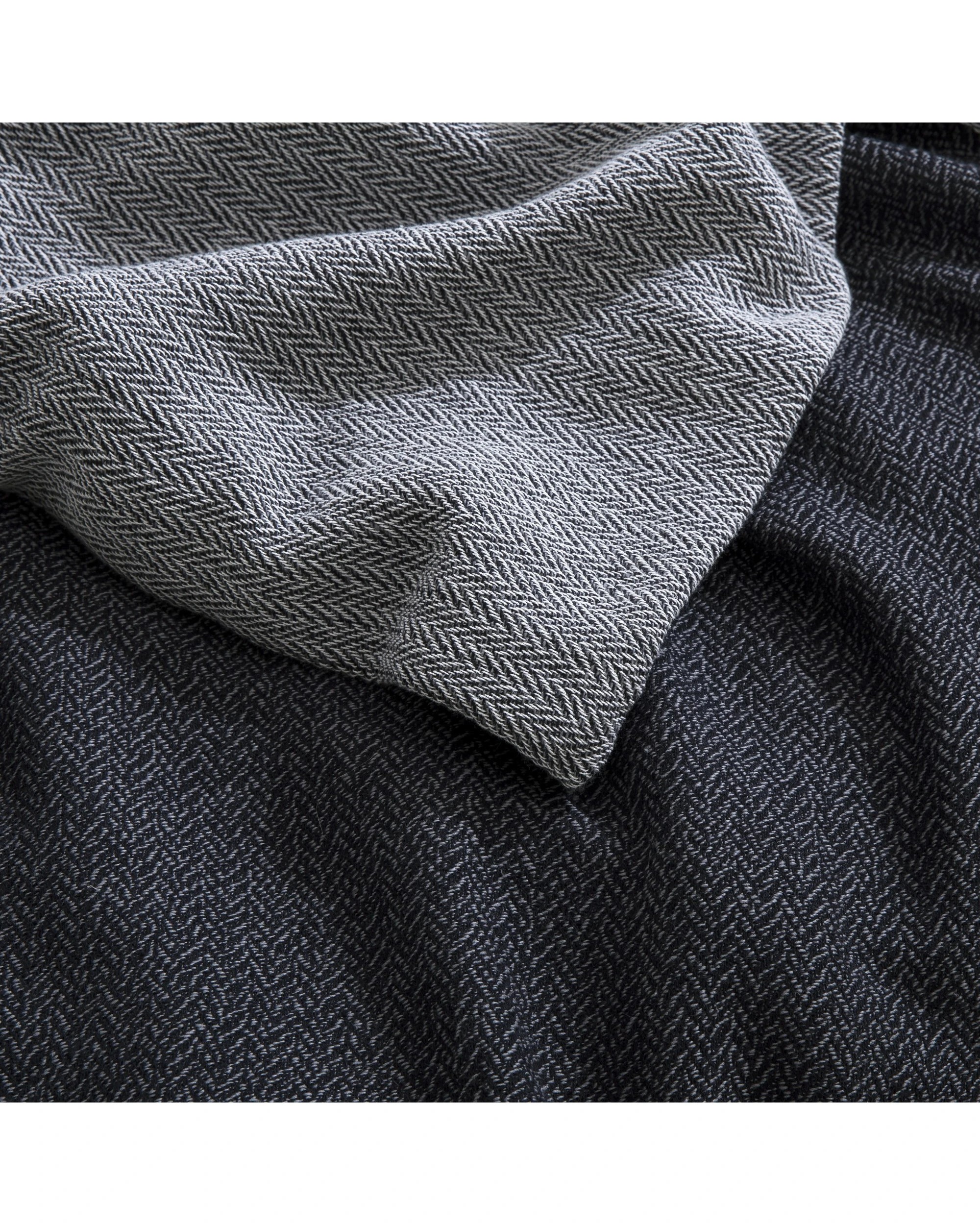 6 Dreamaker 100% Cotton Textured Herringbone Quilt Cover Set - Single Bed - Charcoal, 6 of 7