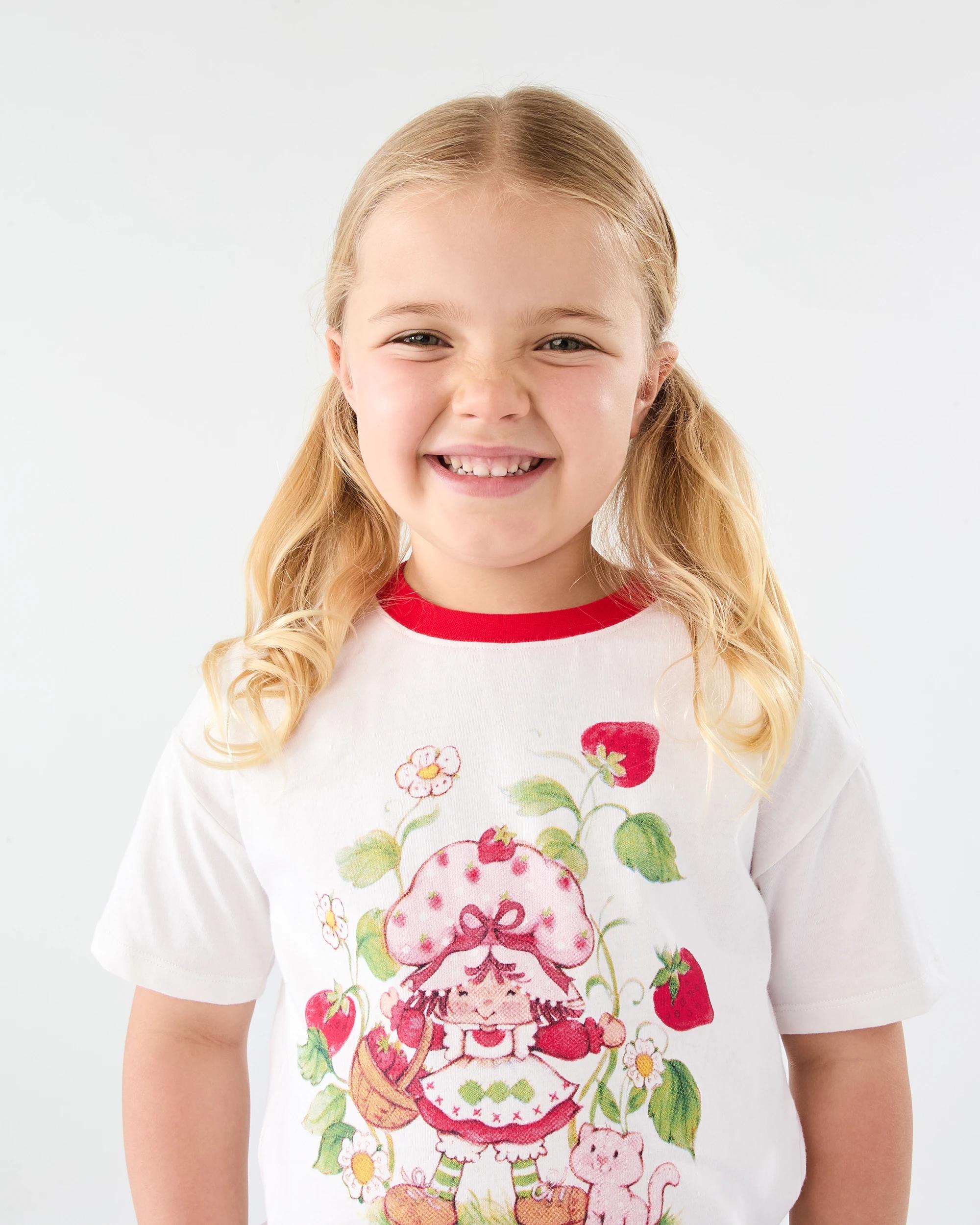 3 Strawberry Shortcake License Short Sleeve T-shirt Straw Cake, 3 of 6