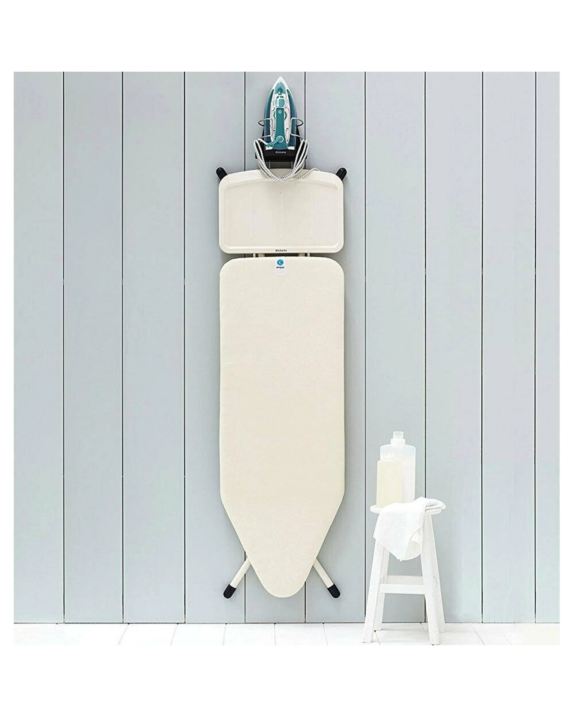 6 Brabantia Heat Resistant Iron & Board Storage  Black  Chrome, 6 of 8