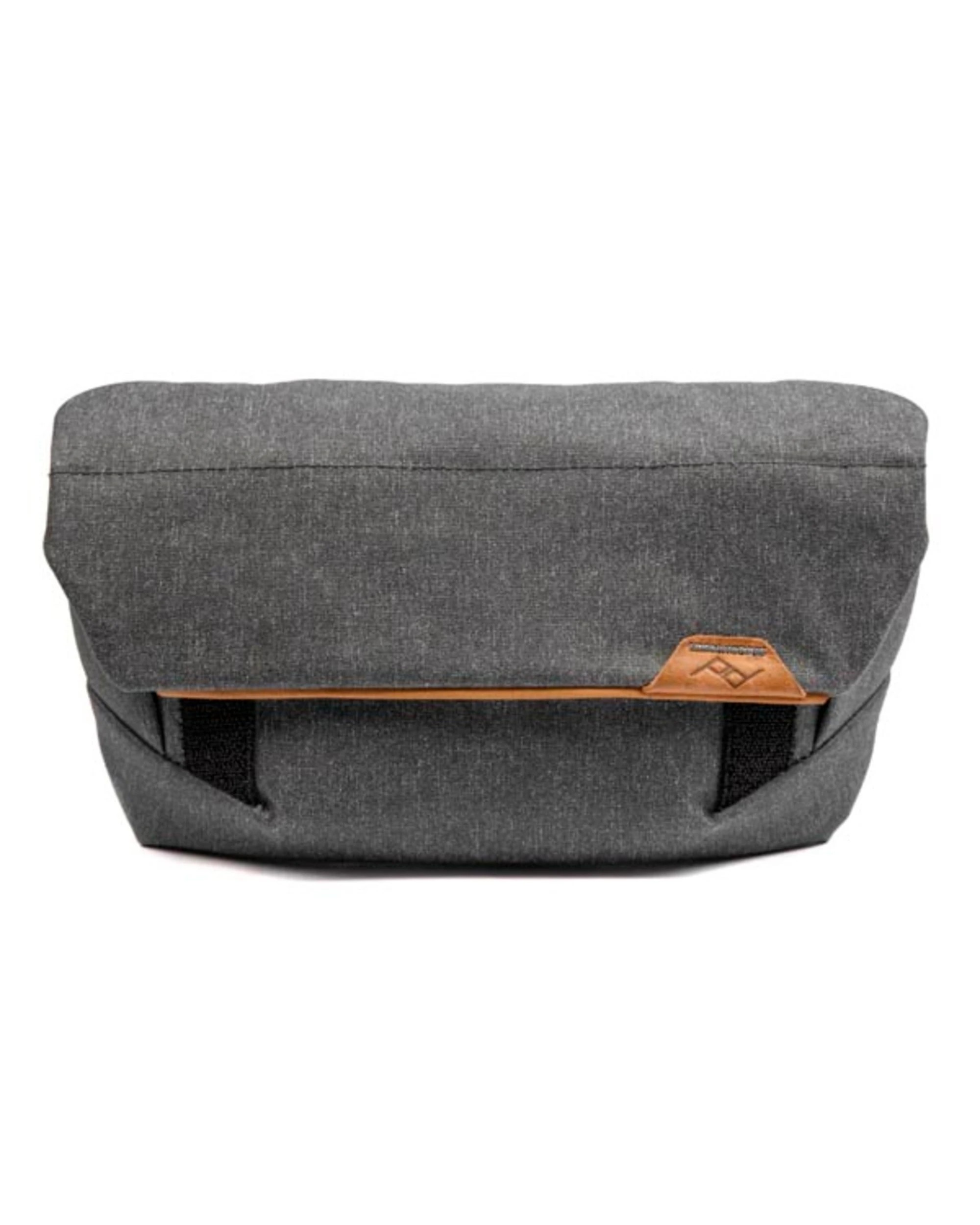 1 Peak Design Field Pouch V2- Charcoal, 1 of 4